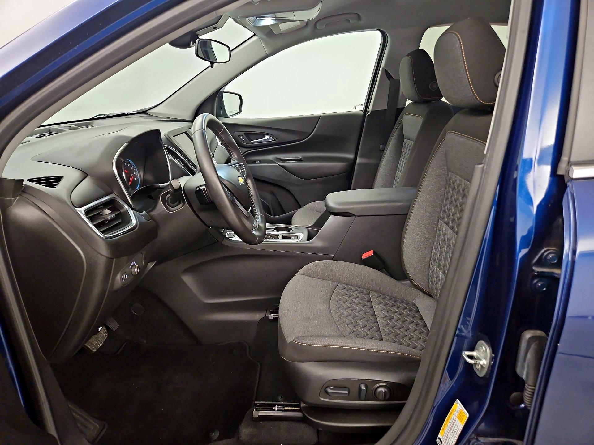 Thumbnail: 2022 Chevrolet Equinox - 11