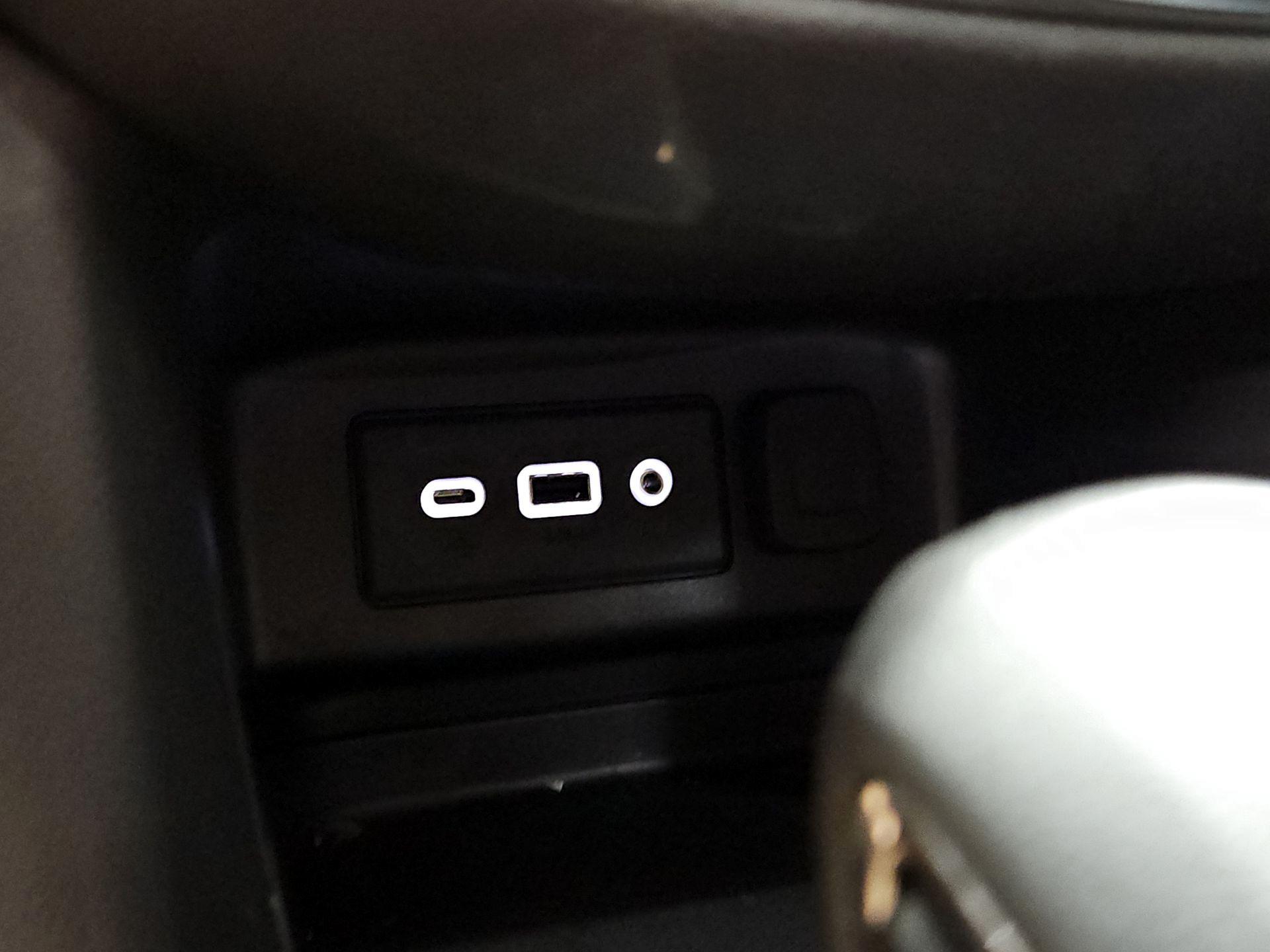 Thumbnail: 2022 Chevrolet Equinox - 18