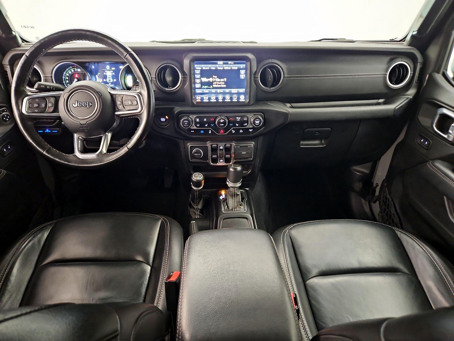 Thumbnail: 2022 Jeep Wrangler - 9