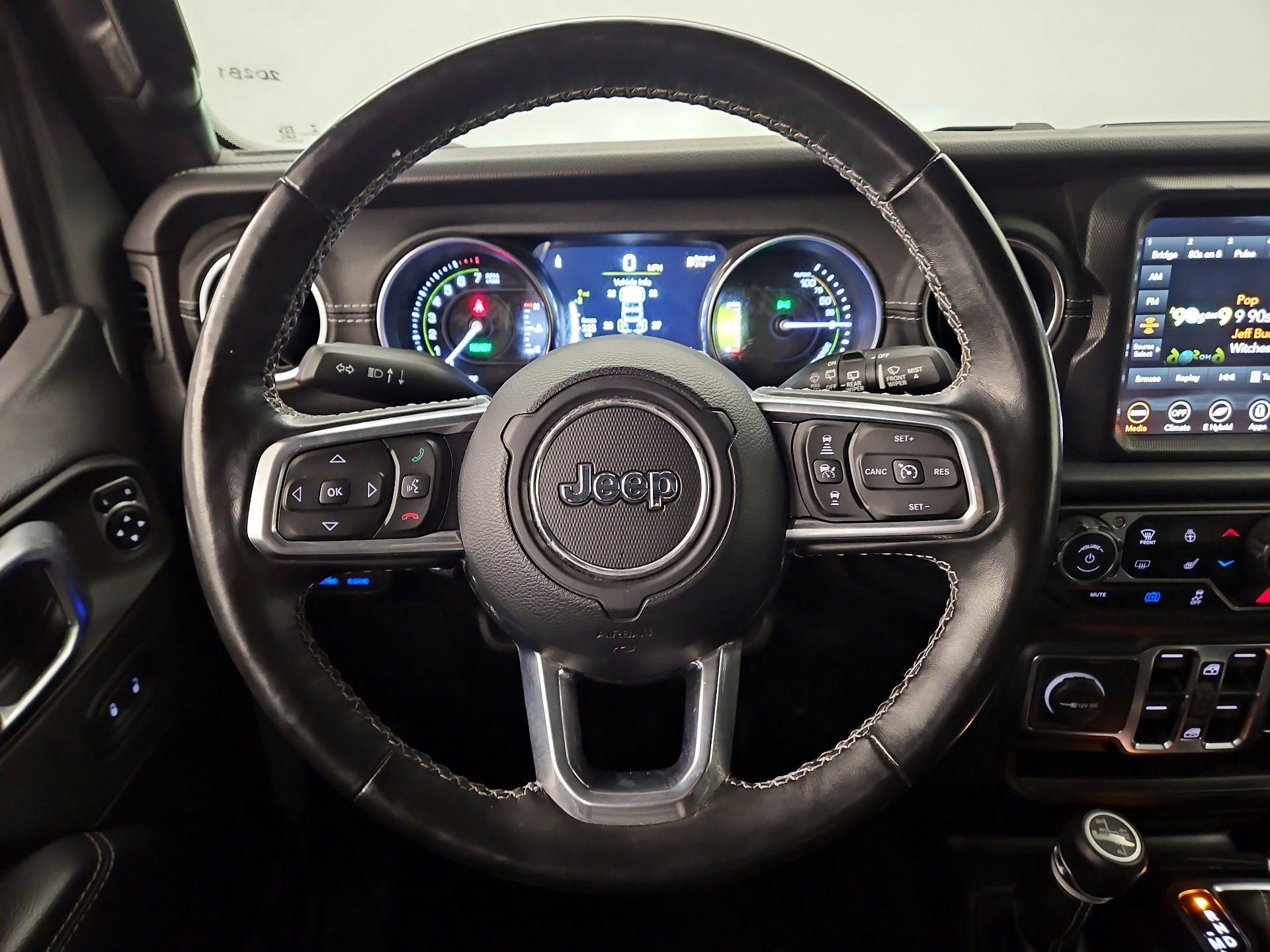 Thumbnail: 2022 Jeep Wrangler - 10