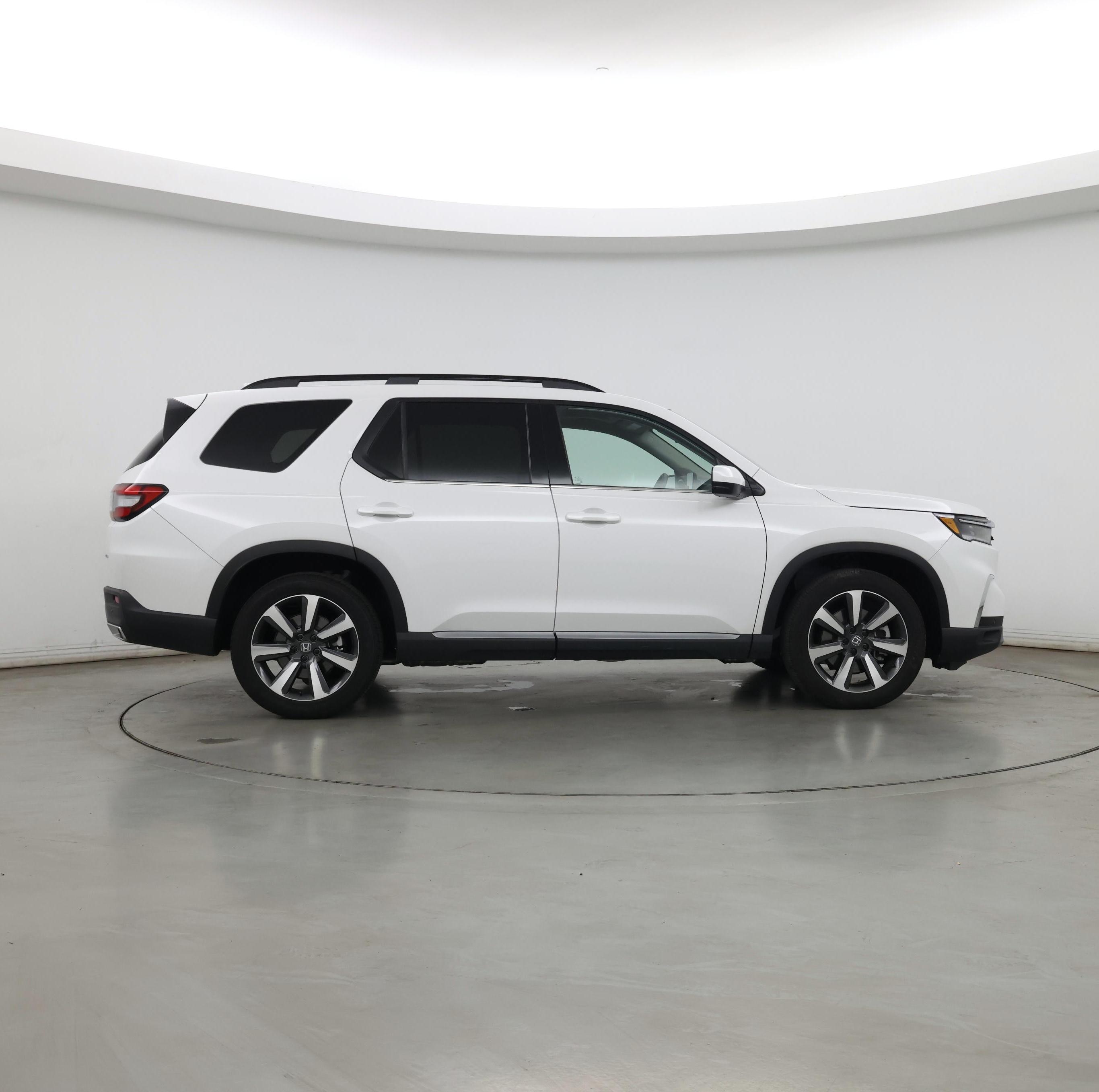 Thumbnail: 2025 Honda Pilot - 7