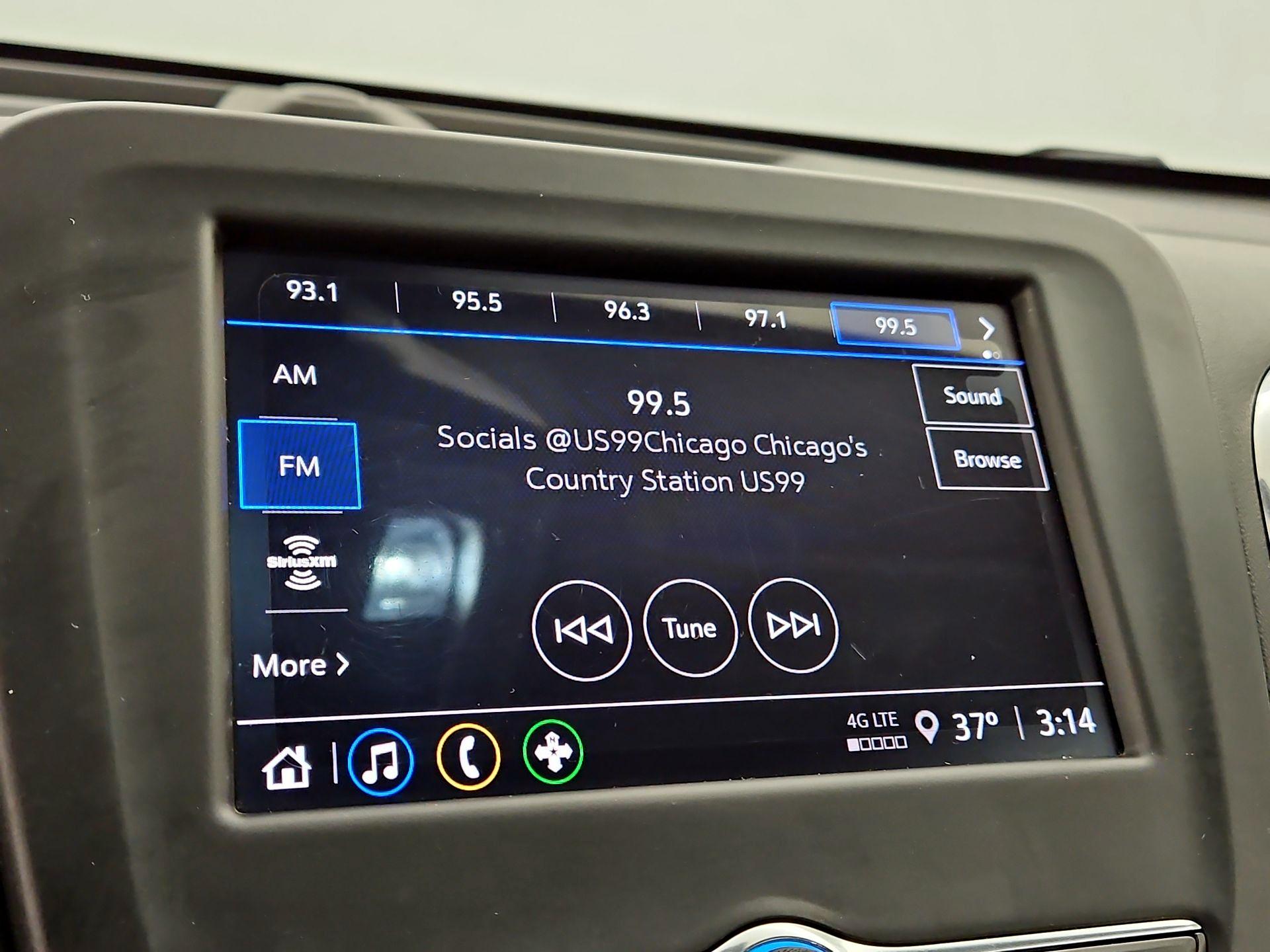 Thumbnail: 2023 Chevrolet Equinox - 15