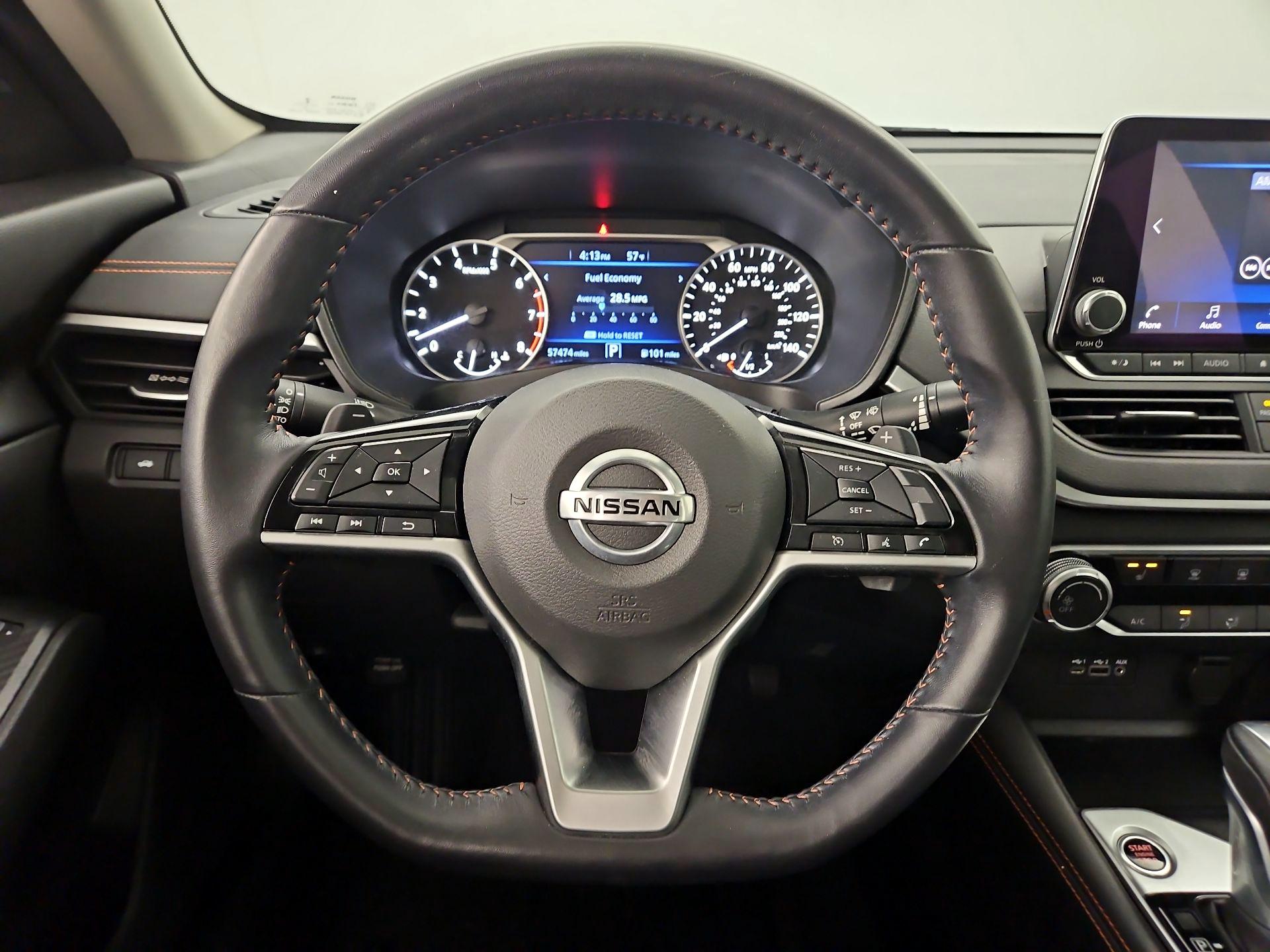 Thumbnail: 2021 Nissan Altima - 10