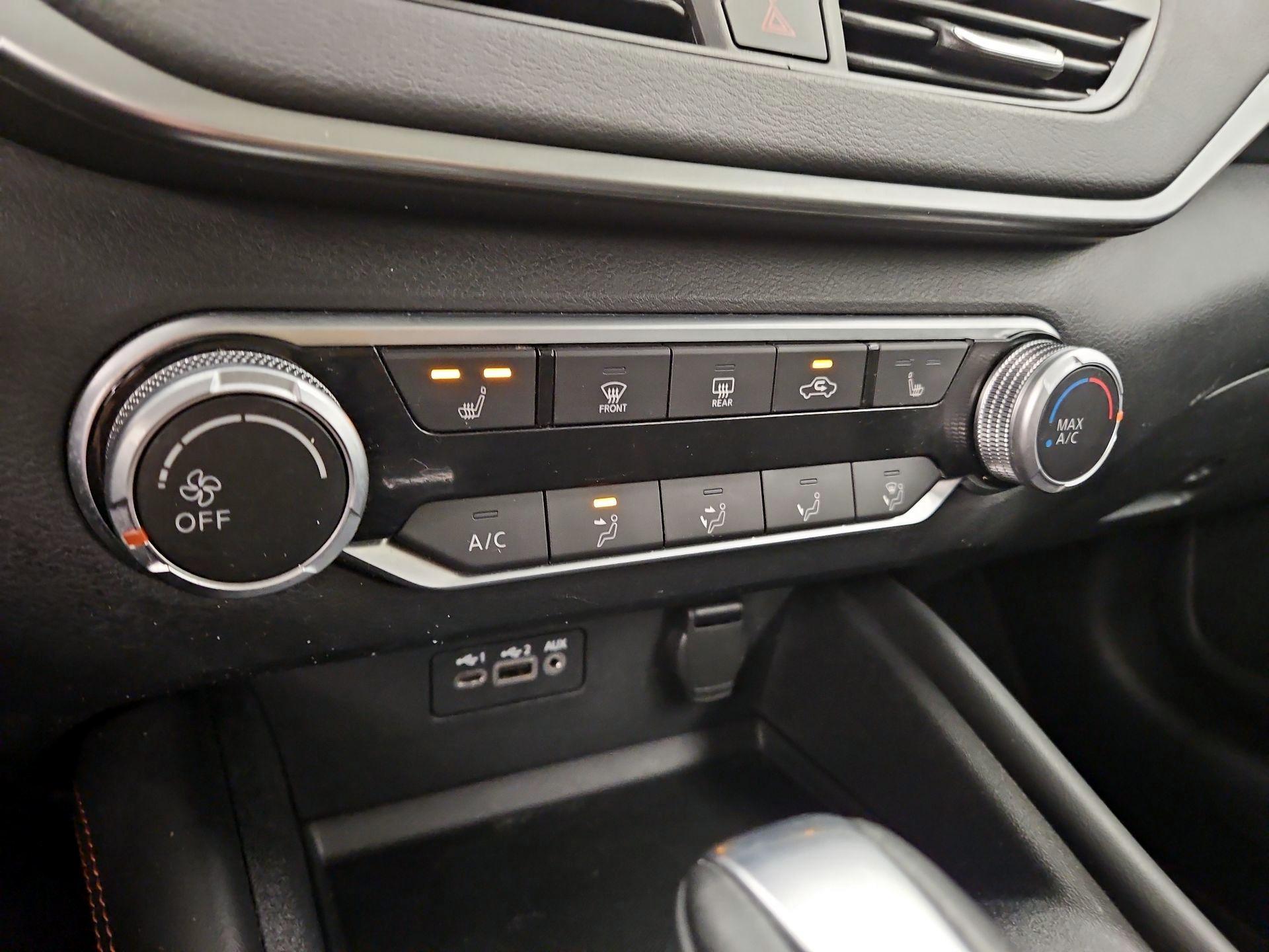 Thumbnail: 2021 Nissan Altima - 16