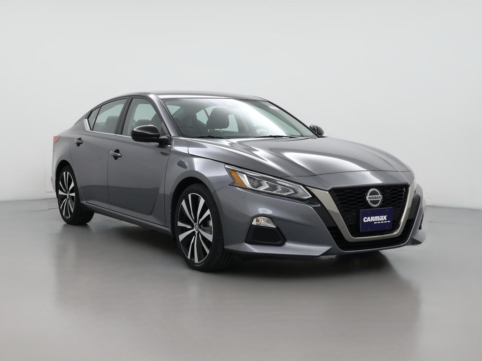 2022 Nissan Altima SR