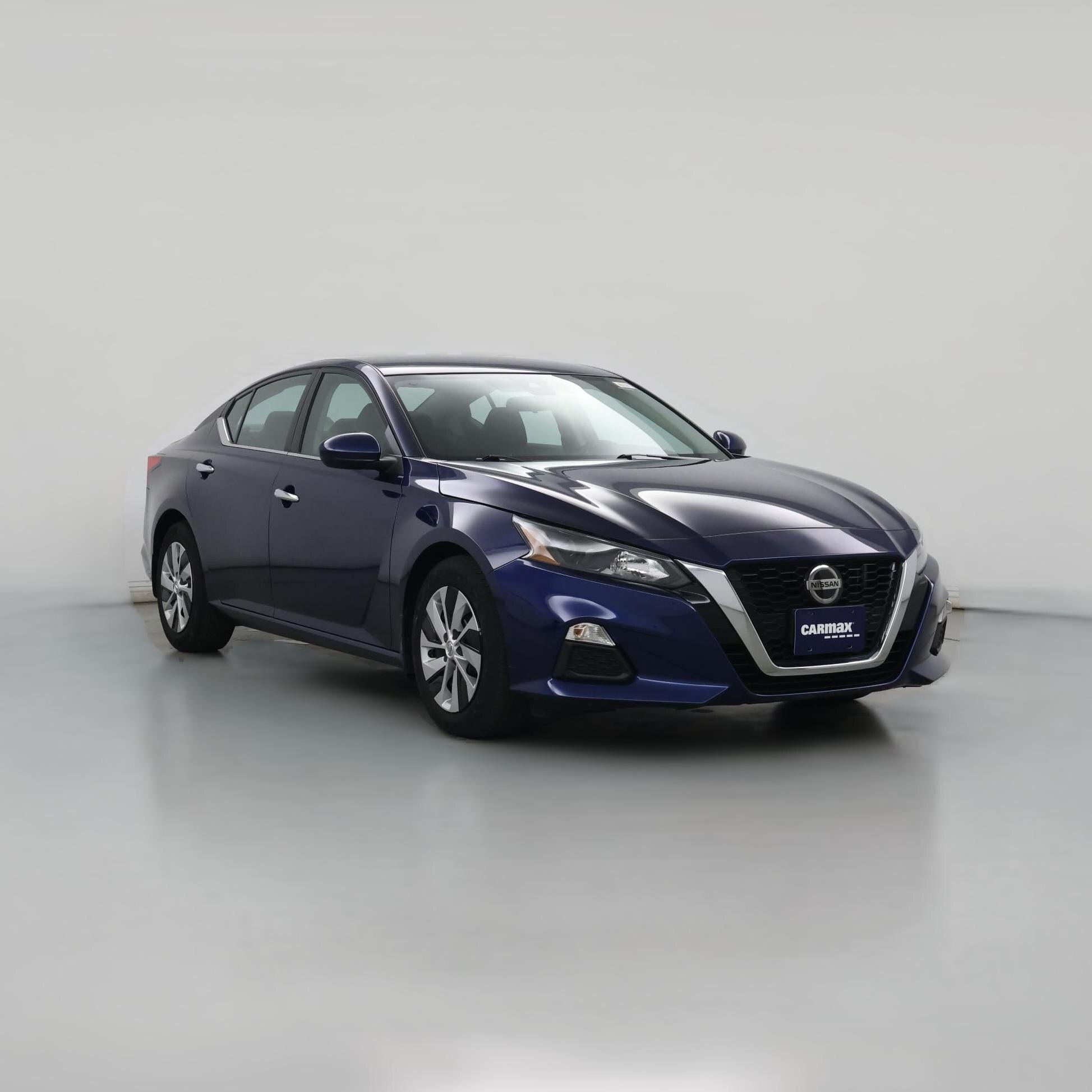 Thumbnail: 2022 Nissan Altima - 1
