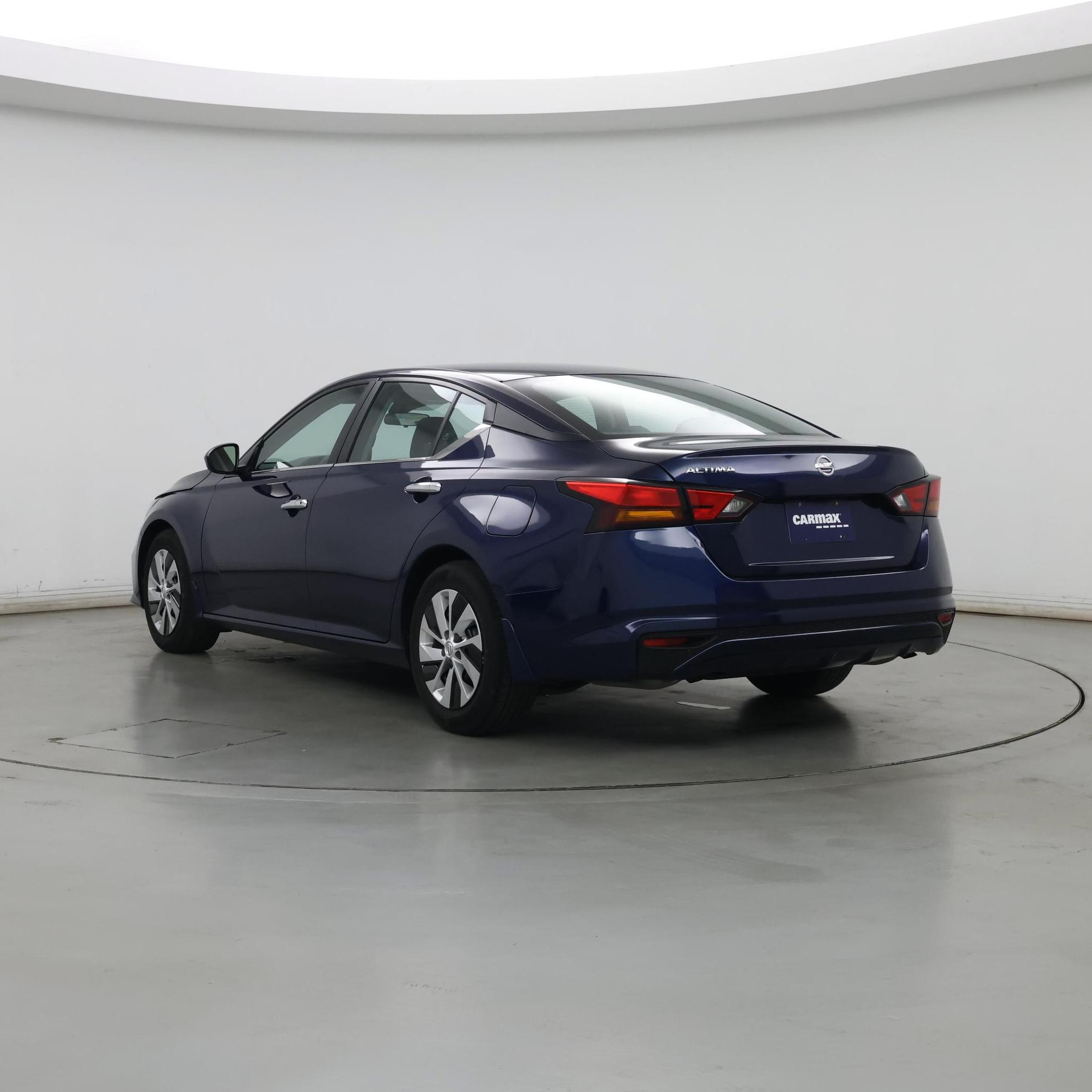 Thumbnail: 2022 Nissan Altima - 2