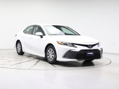 White 2022 Toyota Camry Hybrid LE