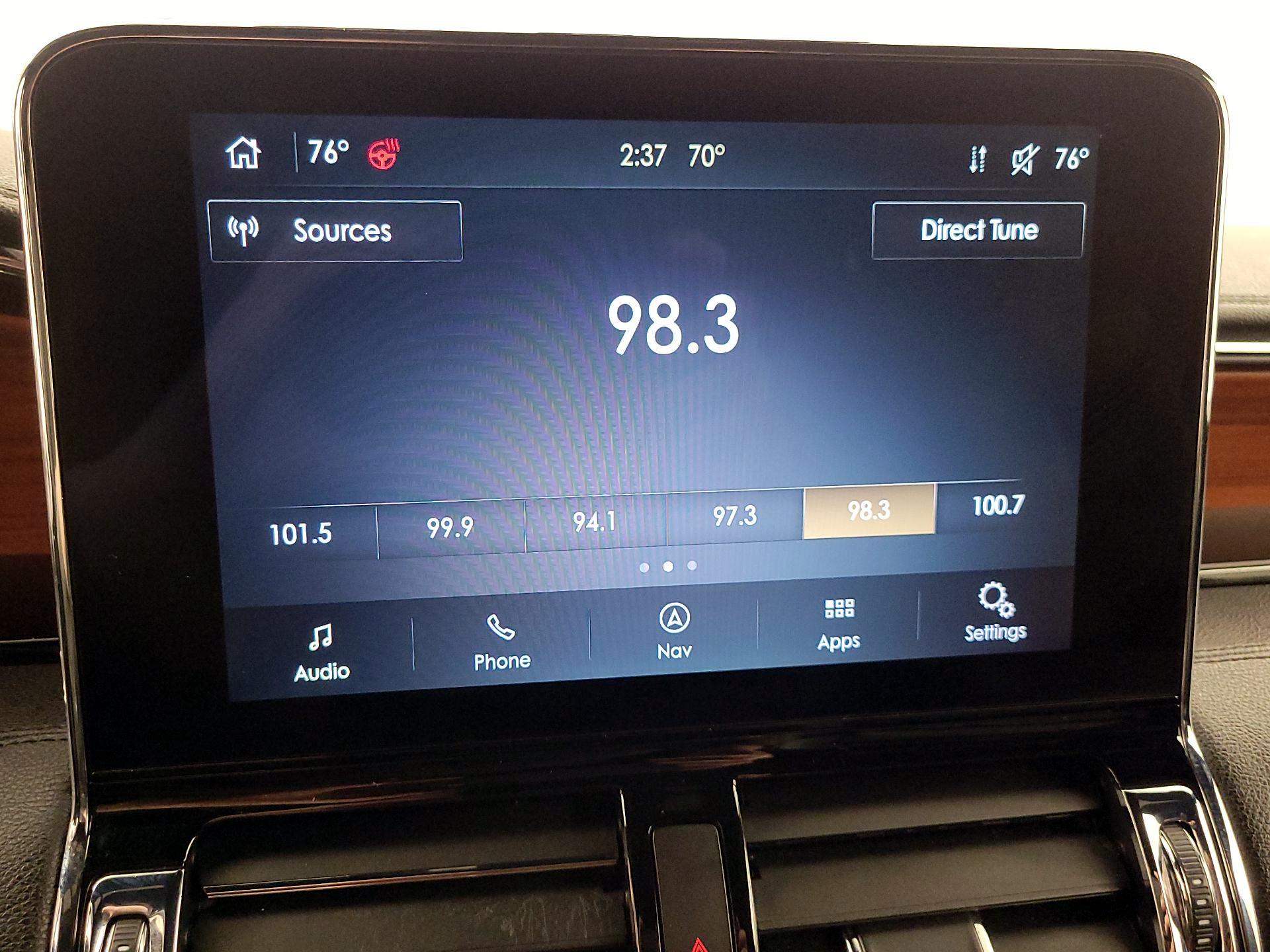 Thumbnail: 2021 Lincoln Navigator - 16