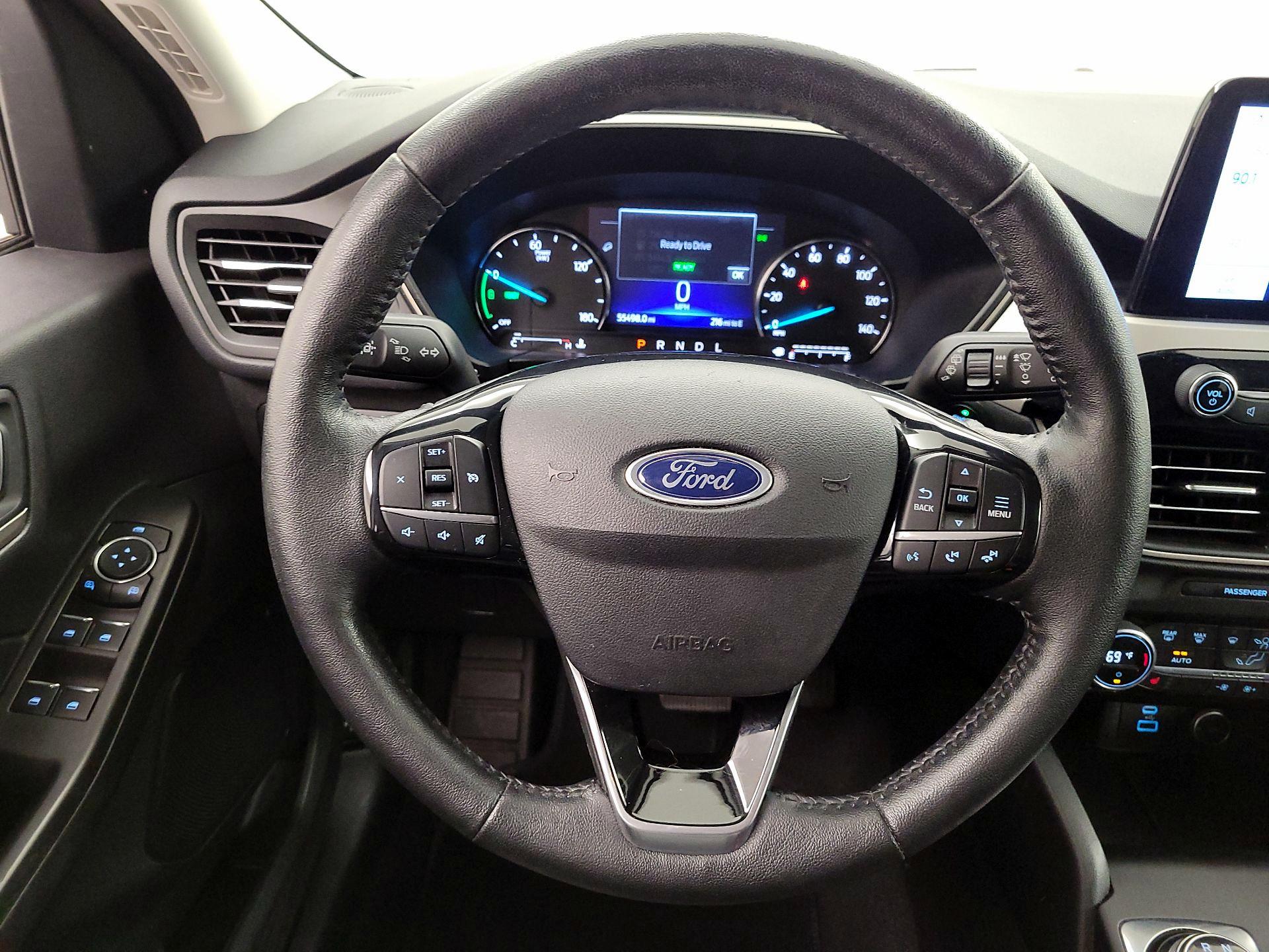 Thumbnail: 2021 Ford Escape - 10