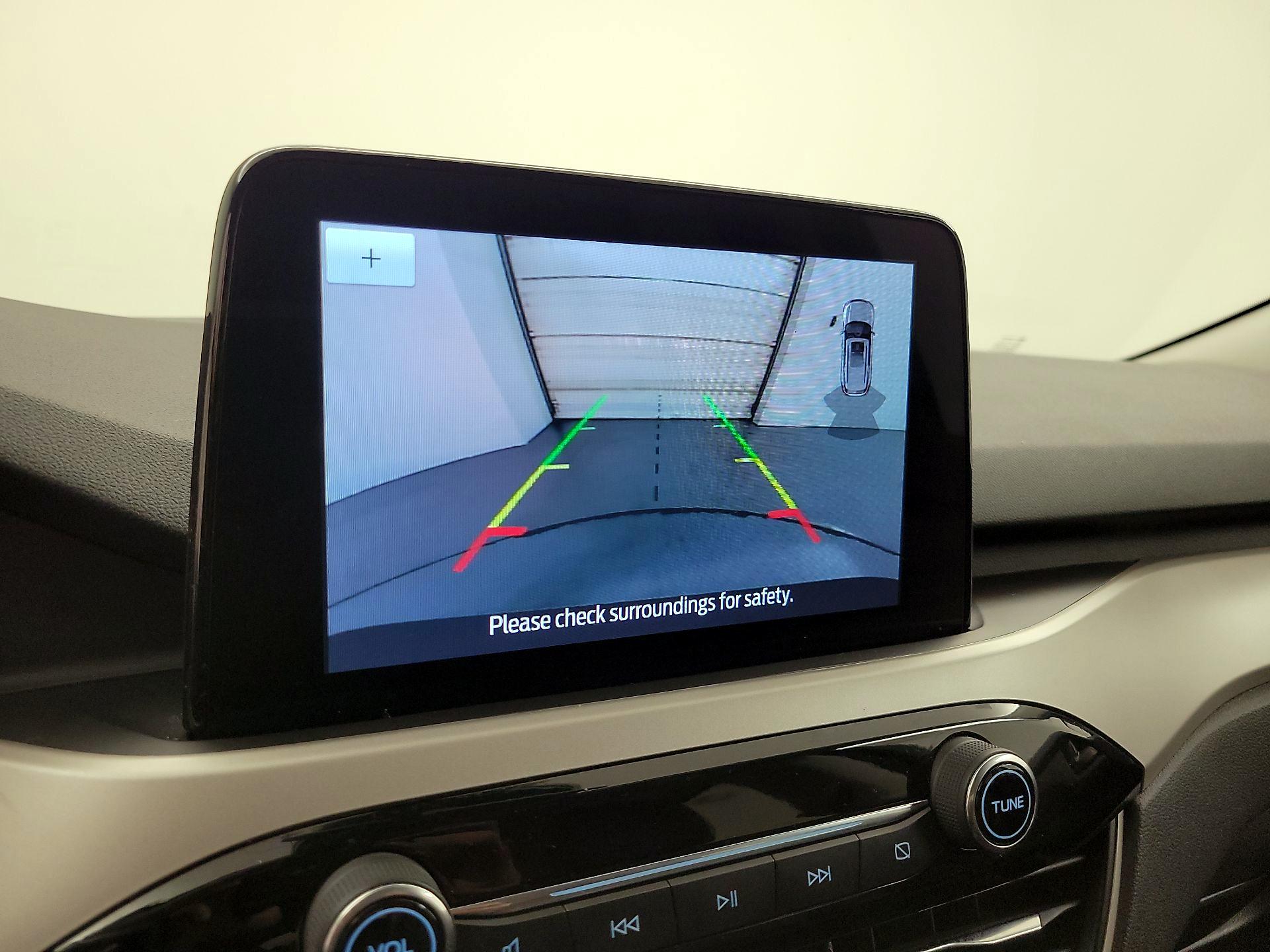 Thumbnail: 2021 Ford Escape - 14