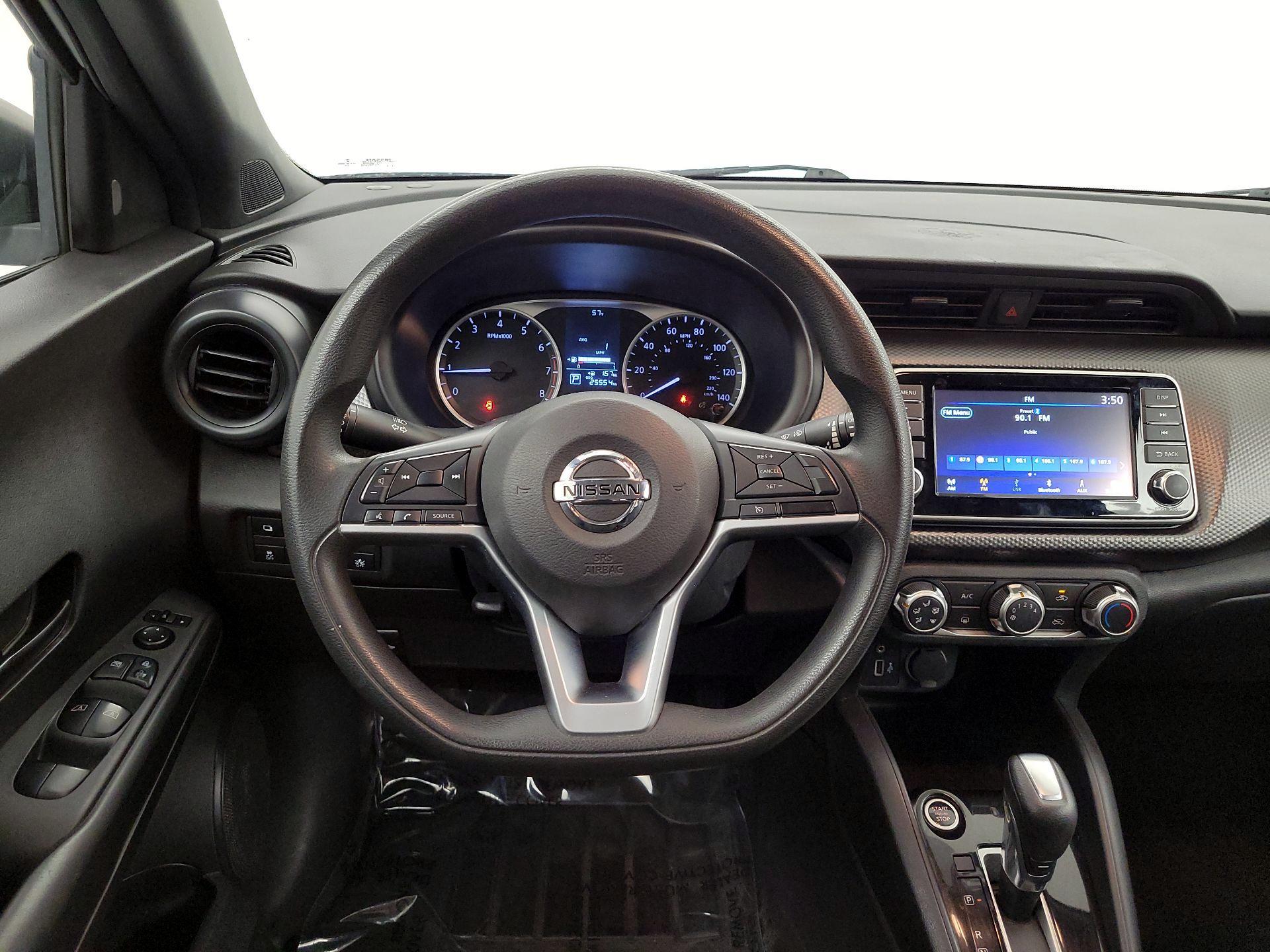 Thumbnail: 2020 Nissan Kicks - 10