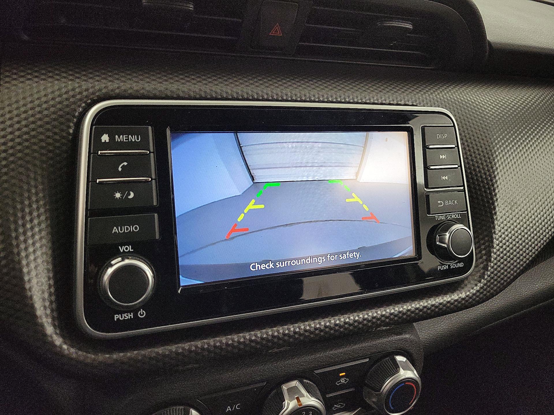 Thumbnail: 2020 Nissan Kicks - 14