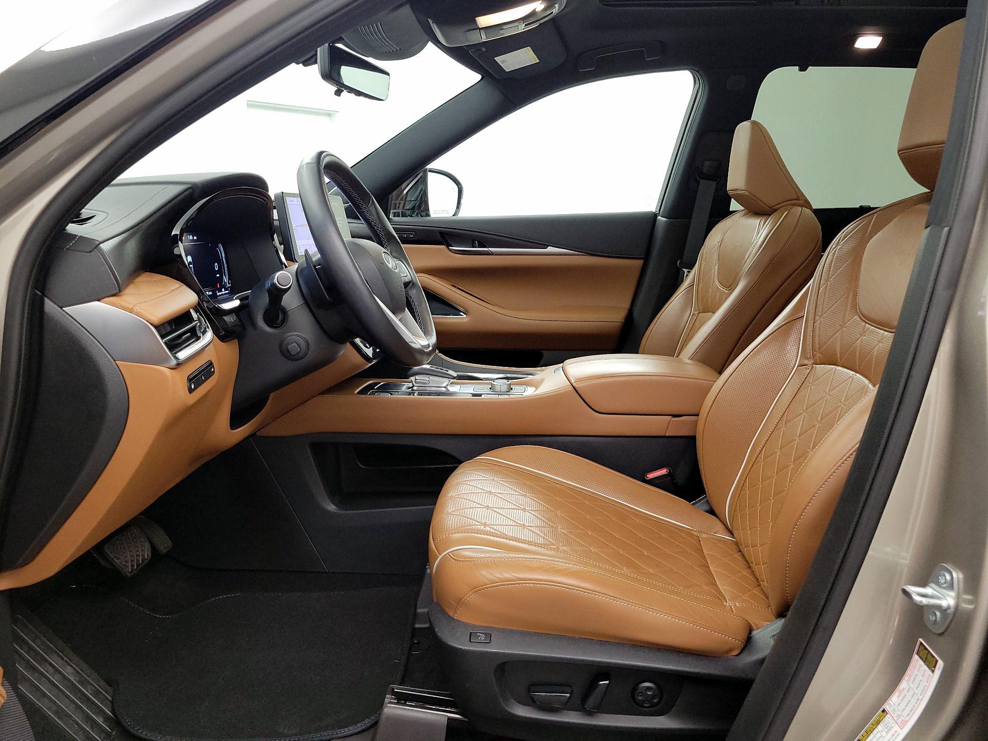 Thumbnail: 2022 INFINITI QX60 - 11