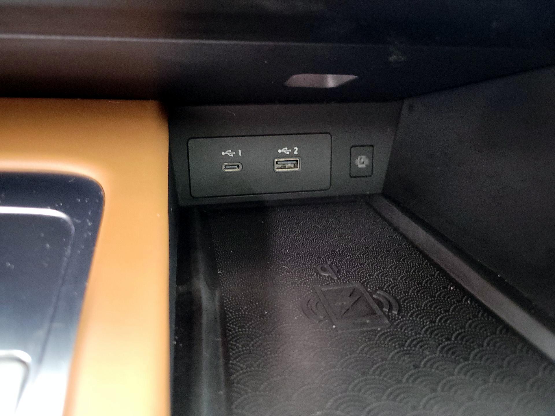 Thumbnail: 2022 INFINITI QX60 - 19