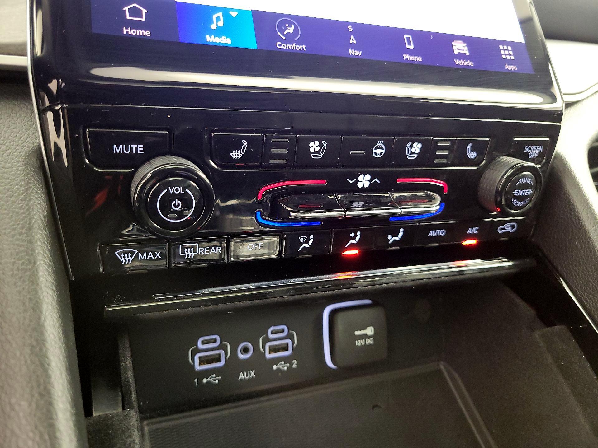 Thumbnail: 2022 Jeep Grand Cherokee L - 16