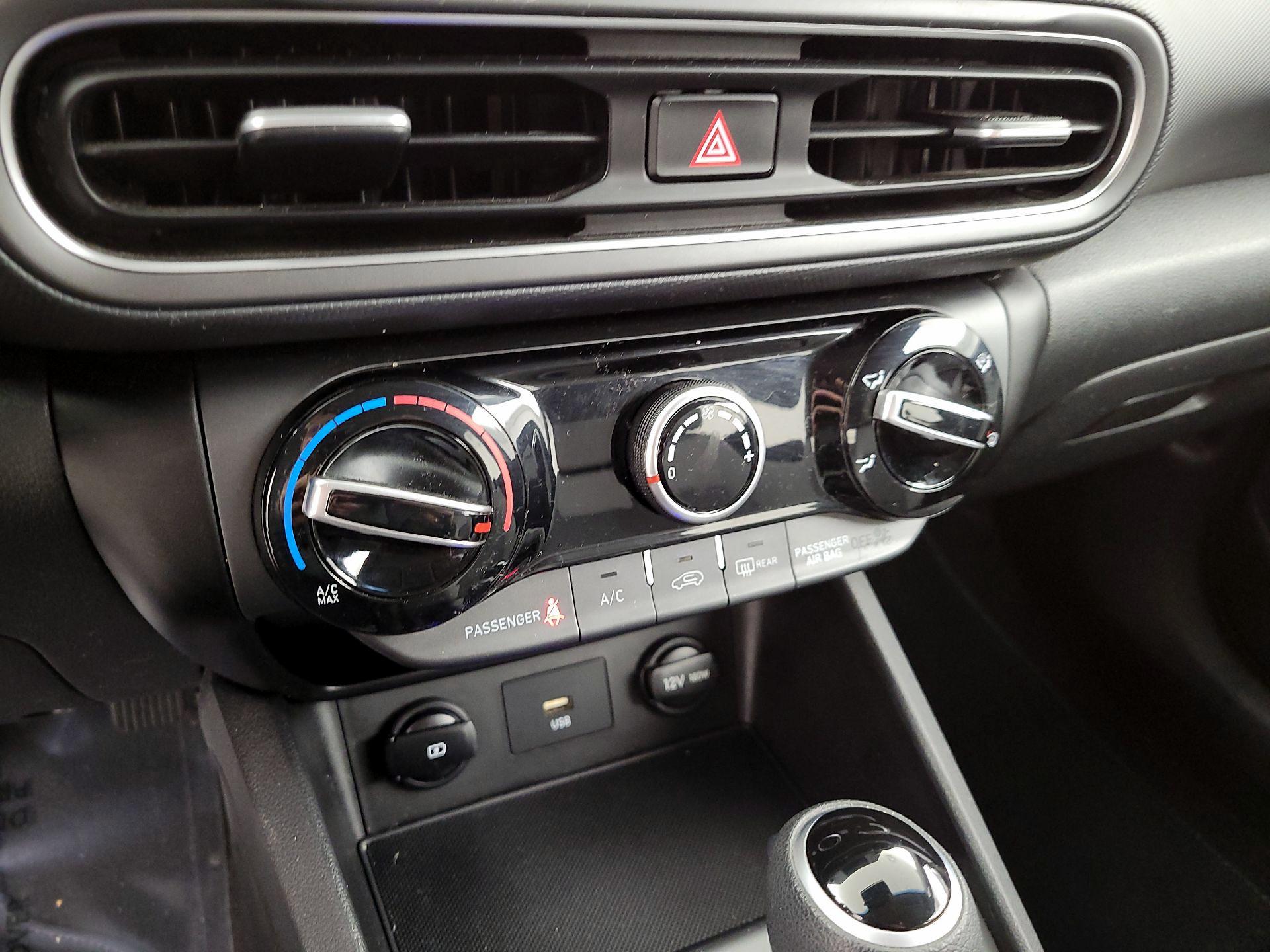 Thumbnail: 2022 Hyundai Kona - 16