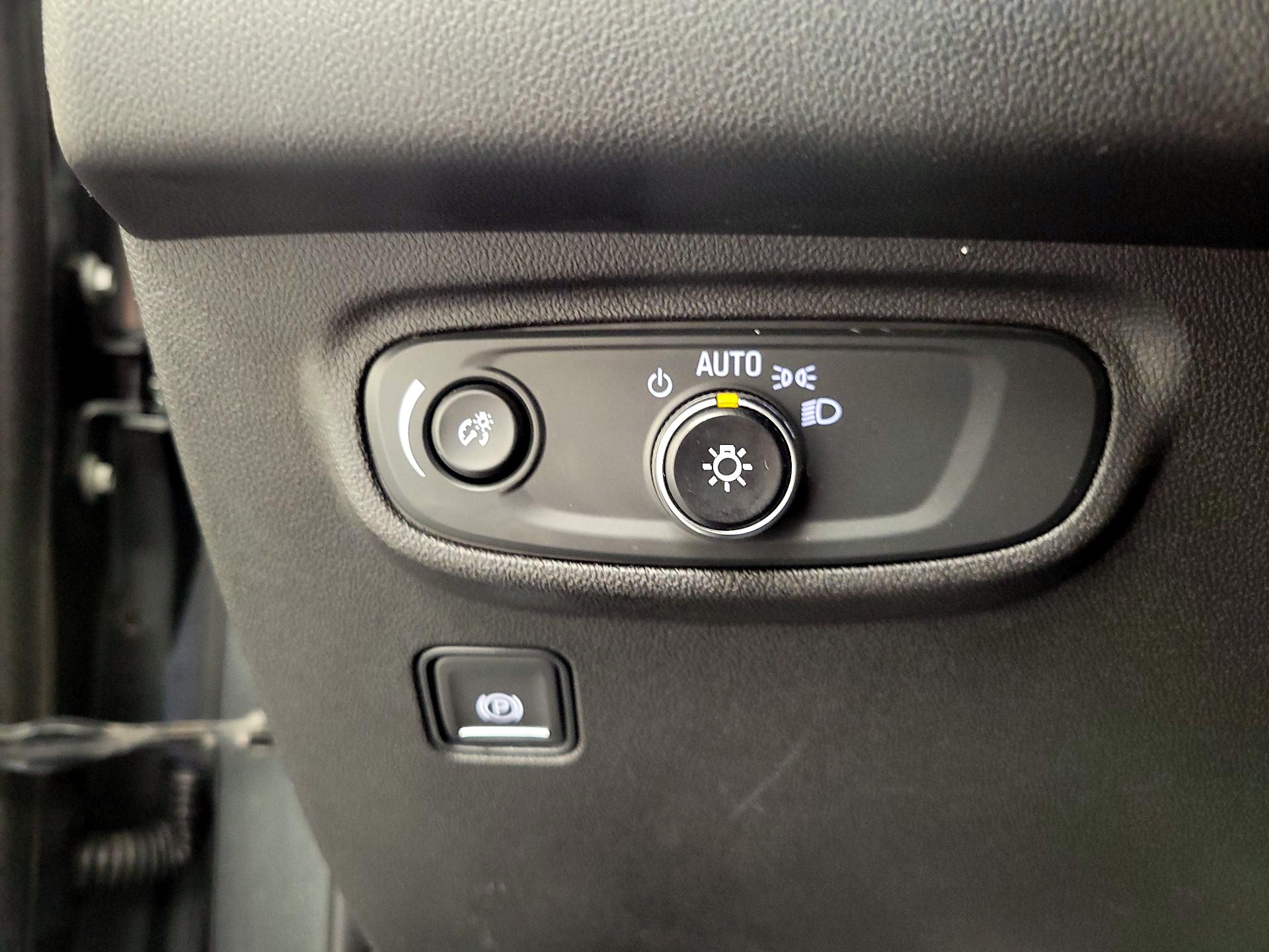 Thumbnail: 2021 GMC Terrain - 13