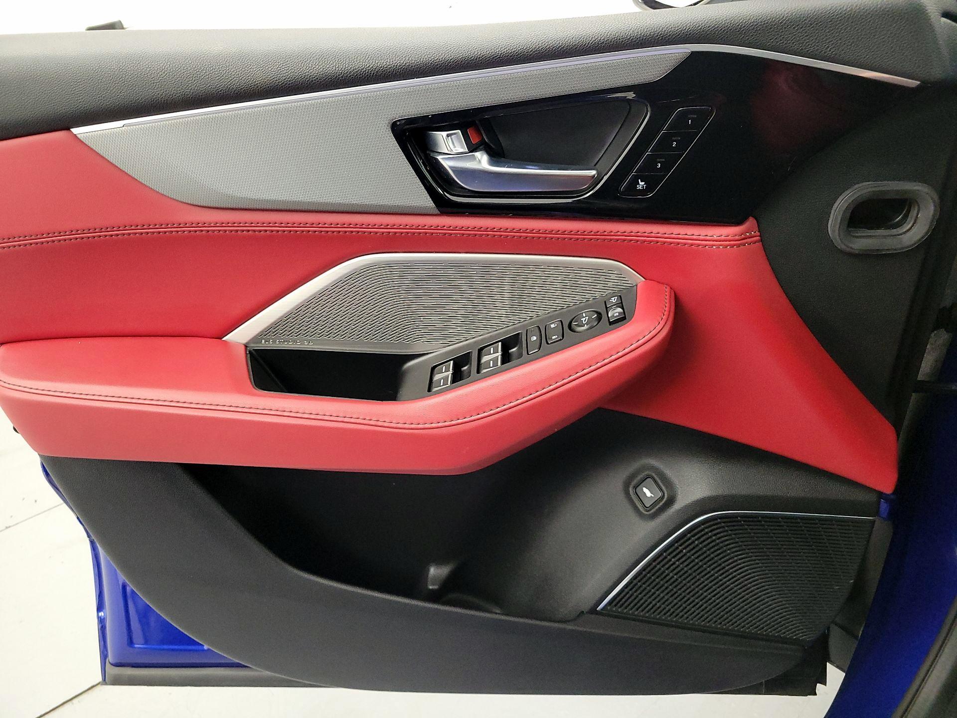 Thumbnail: 2023 Acura MDX - 12