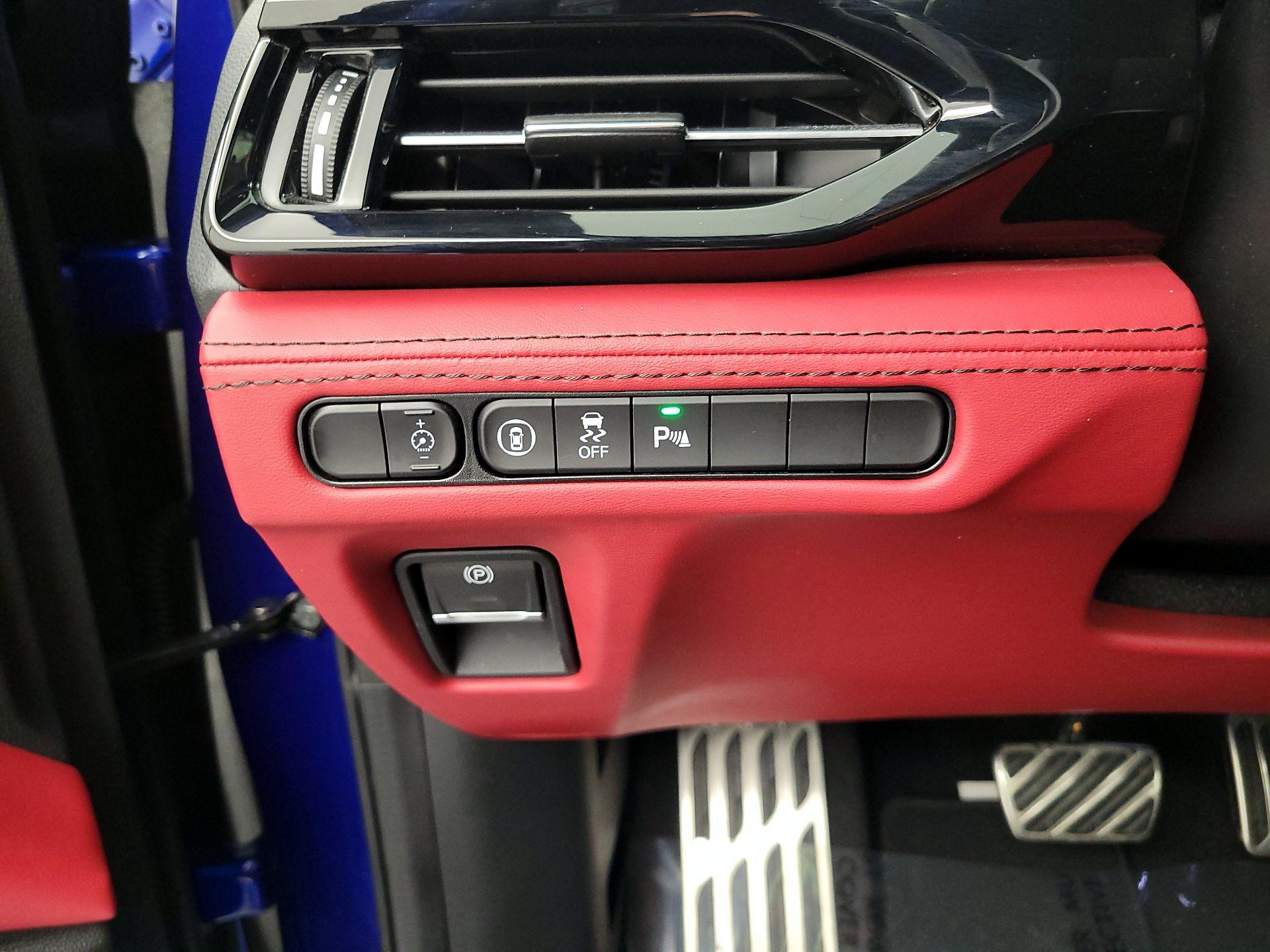 Thumbnail: 2023 Acura MDX - 13