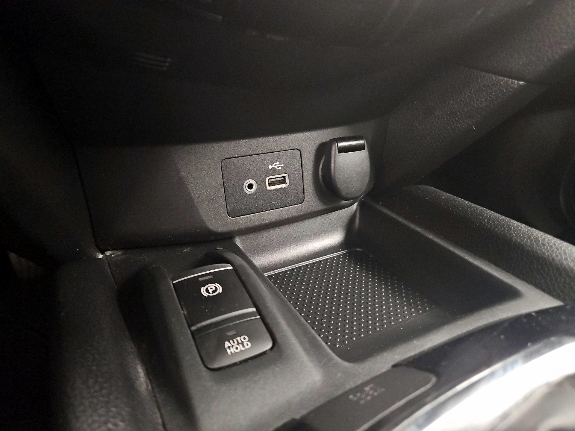 Thumbnail: 2020 Nissan Rogue - 19