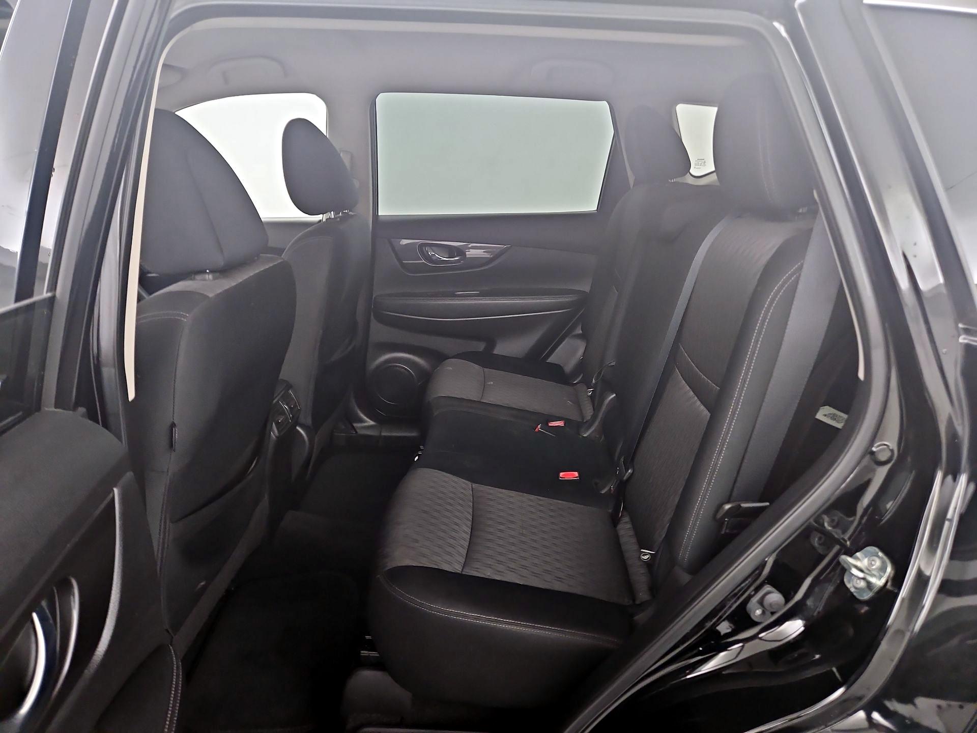 Thumbnail: 2020 Nissan Rogue - 20