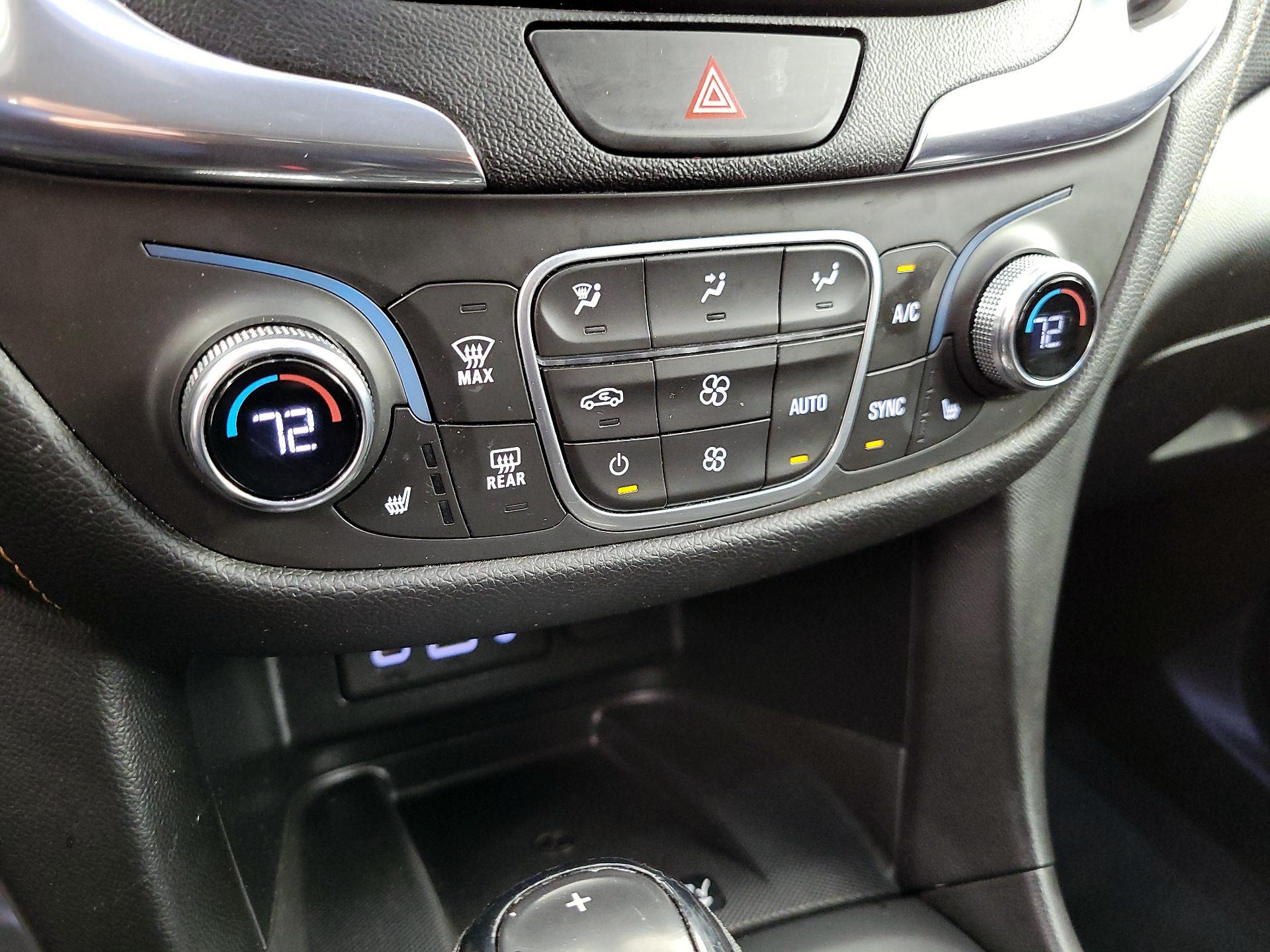 Thumbnail: 2020 Chevrolet Equinox - 16