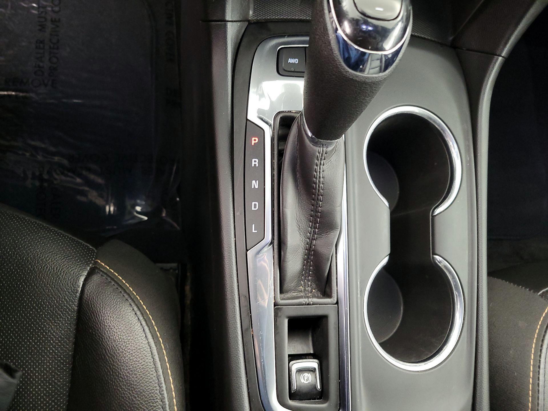 Thumbnail: 2020 Chevrolet Equinox - 17