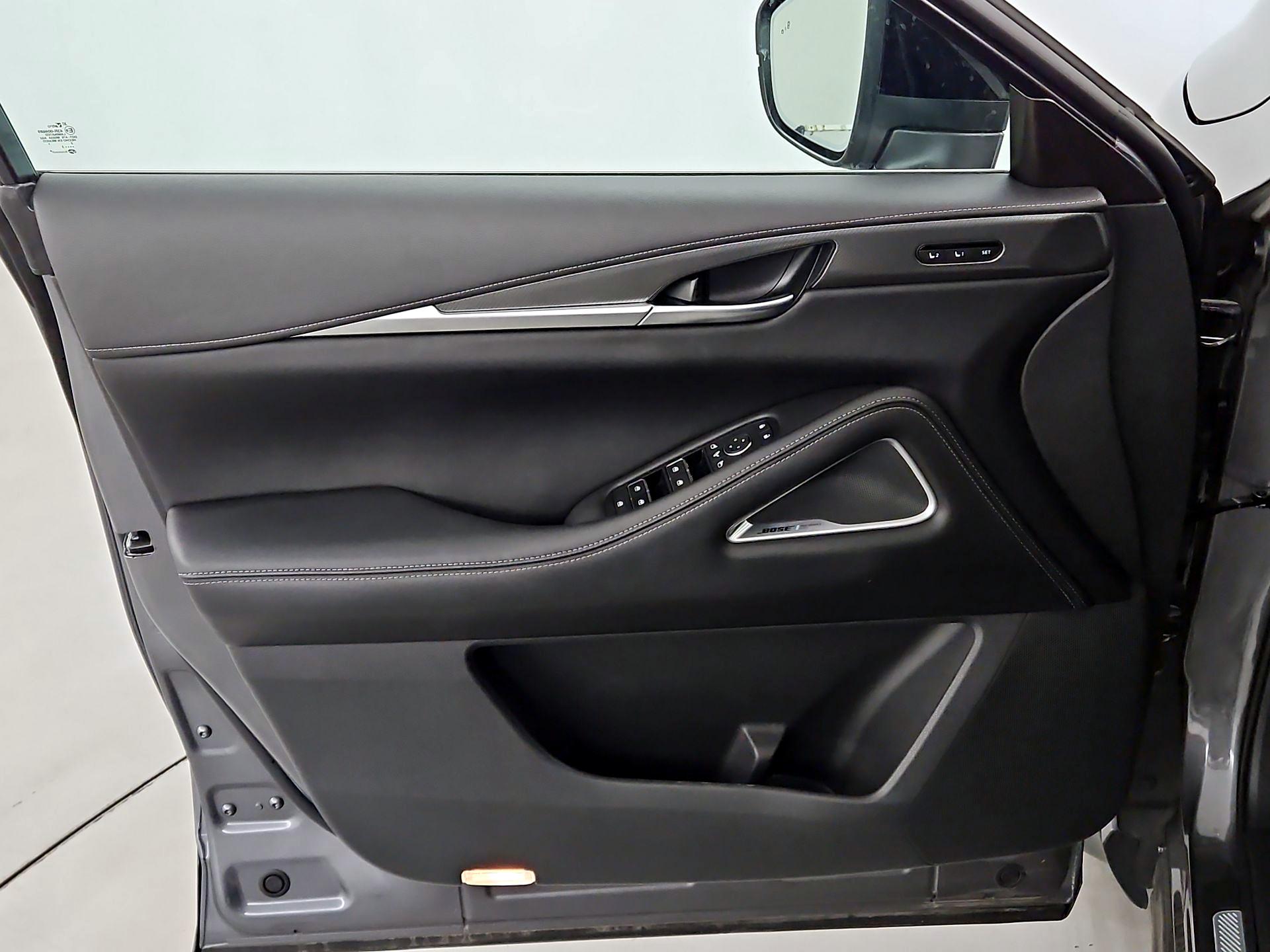 Thumbnail: 2023 INFINITI QX60 - 12