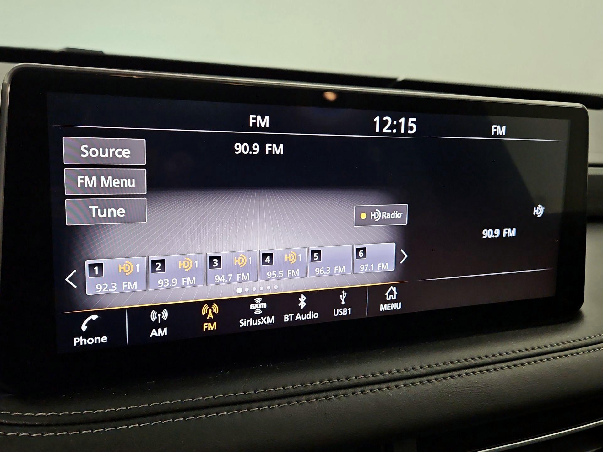 Thumbnail: 2023 INFINITI QX60 - 16