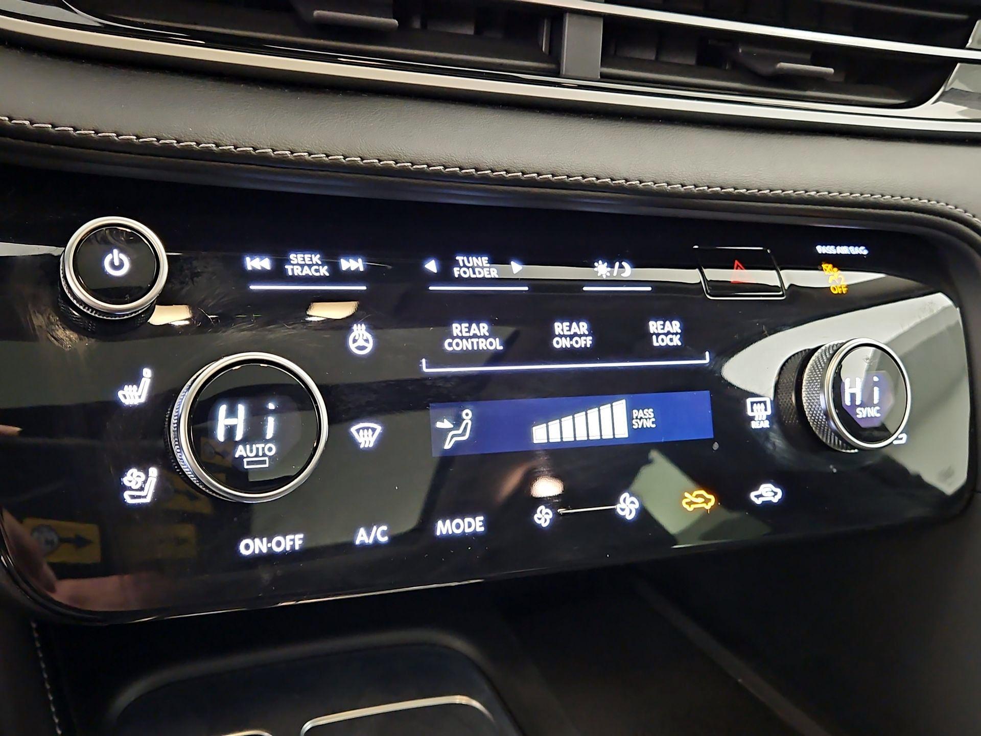 Thumbnail: 2023 INFINITI QX60 - 17