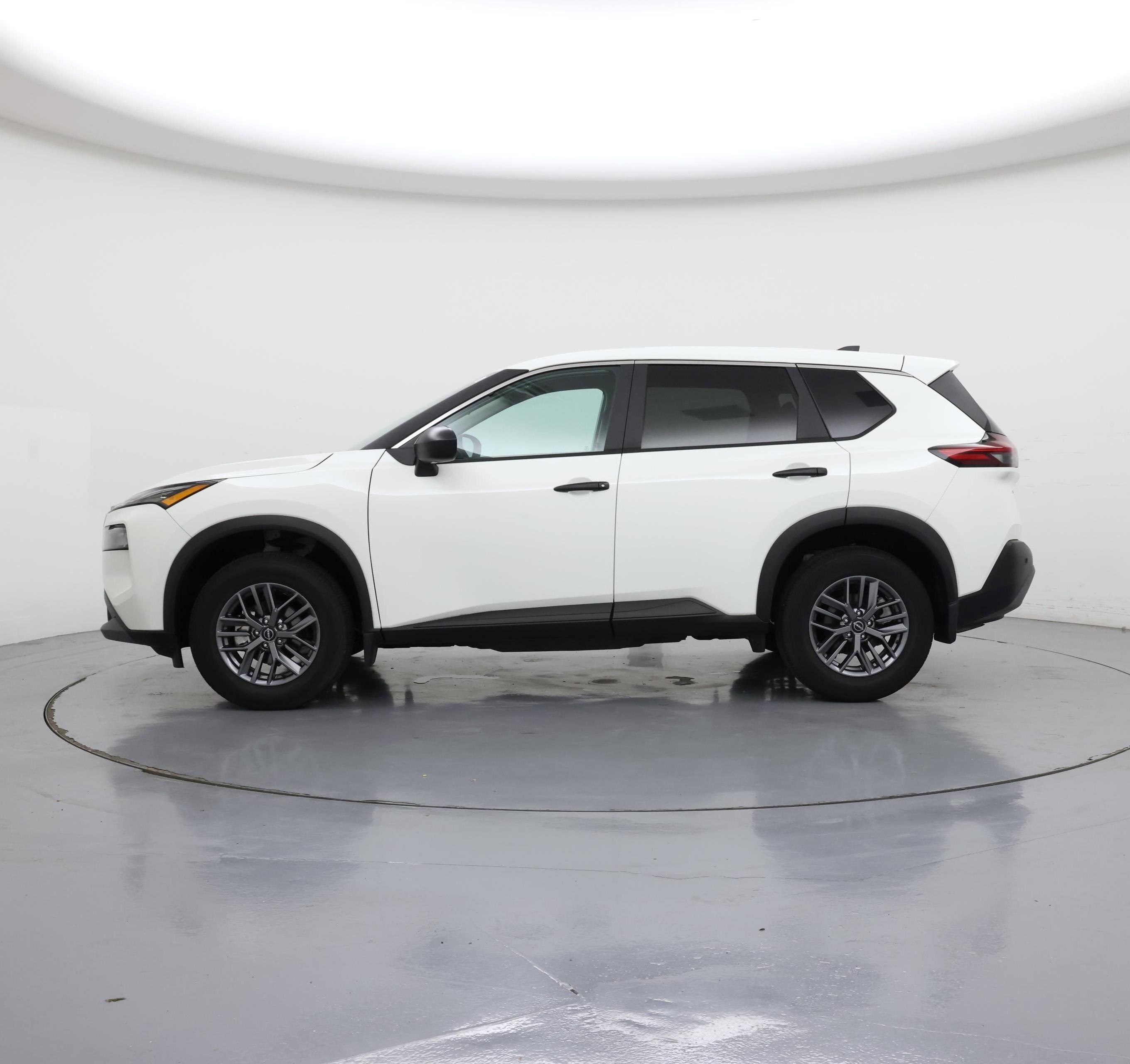 Thumbnail: 2023 Nissan Rogue - 3