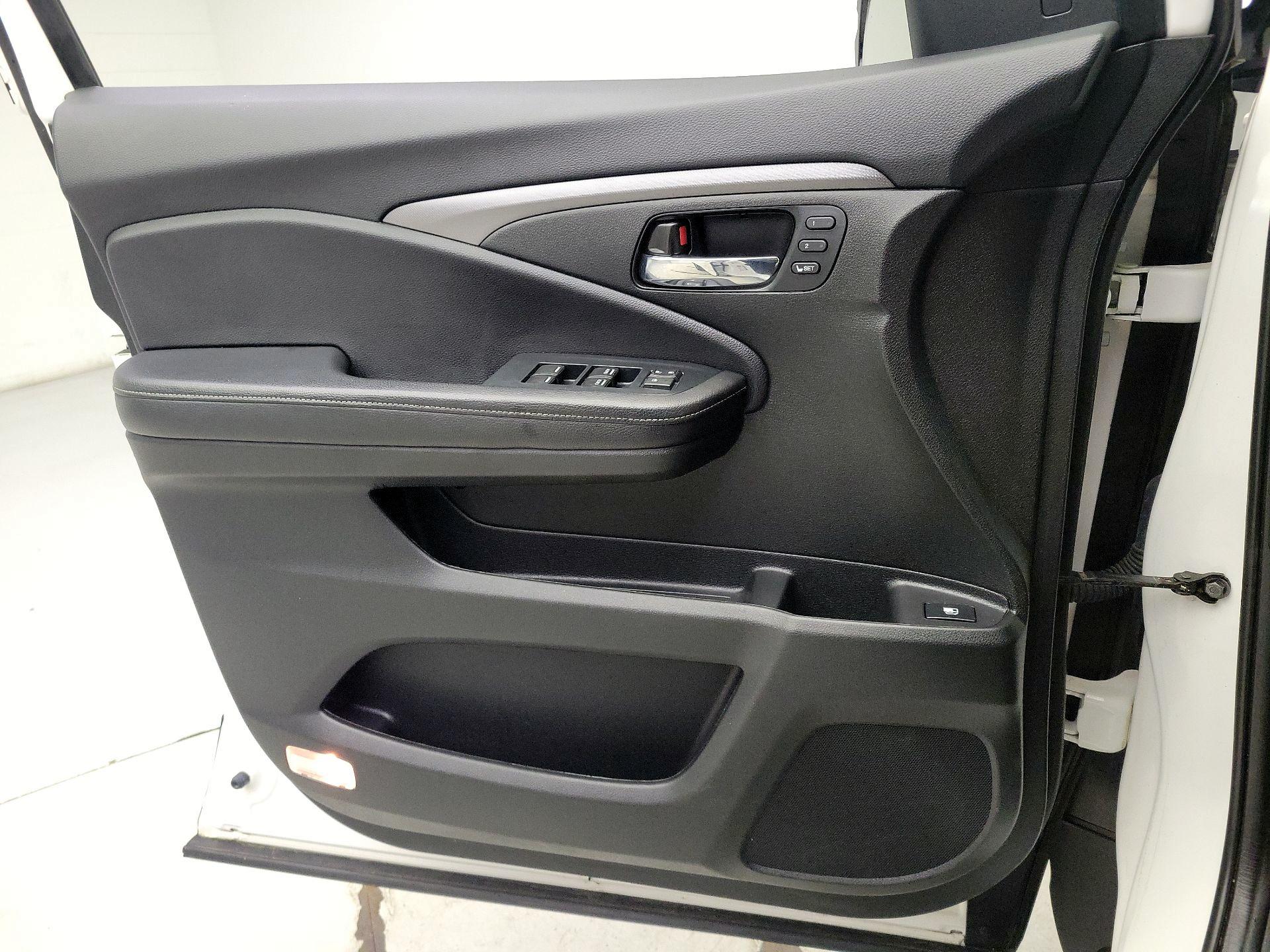 Thumbnail: 2023 Honda Ridgeline - 12