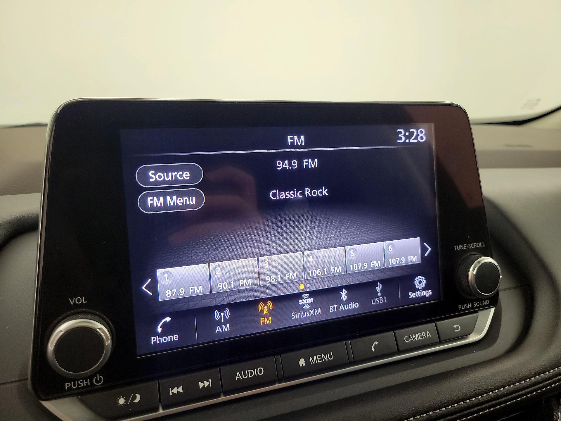 Thumbnail: 2023 Nissan Rogue - 15