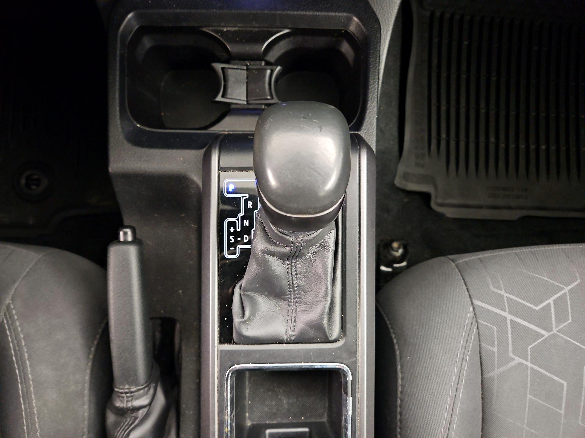 Thumbnail: 2017 Toyota Tacoma - 17