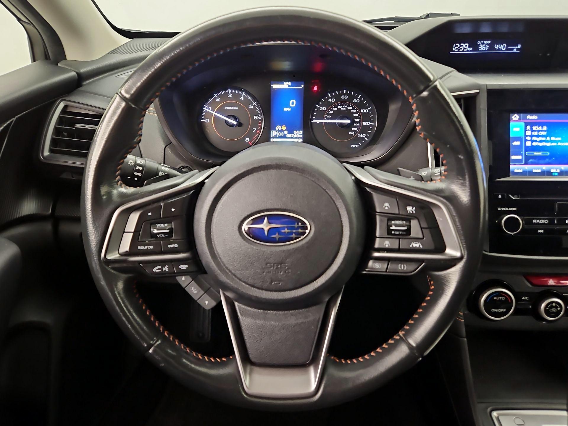 Thumbnail: 2020 Subaru Crosstrek - 10