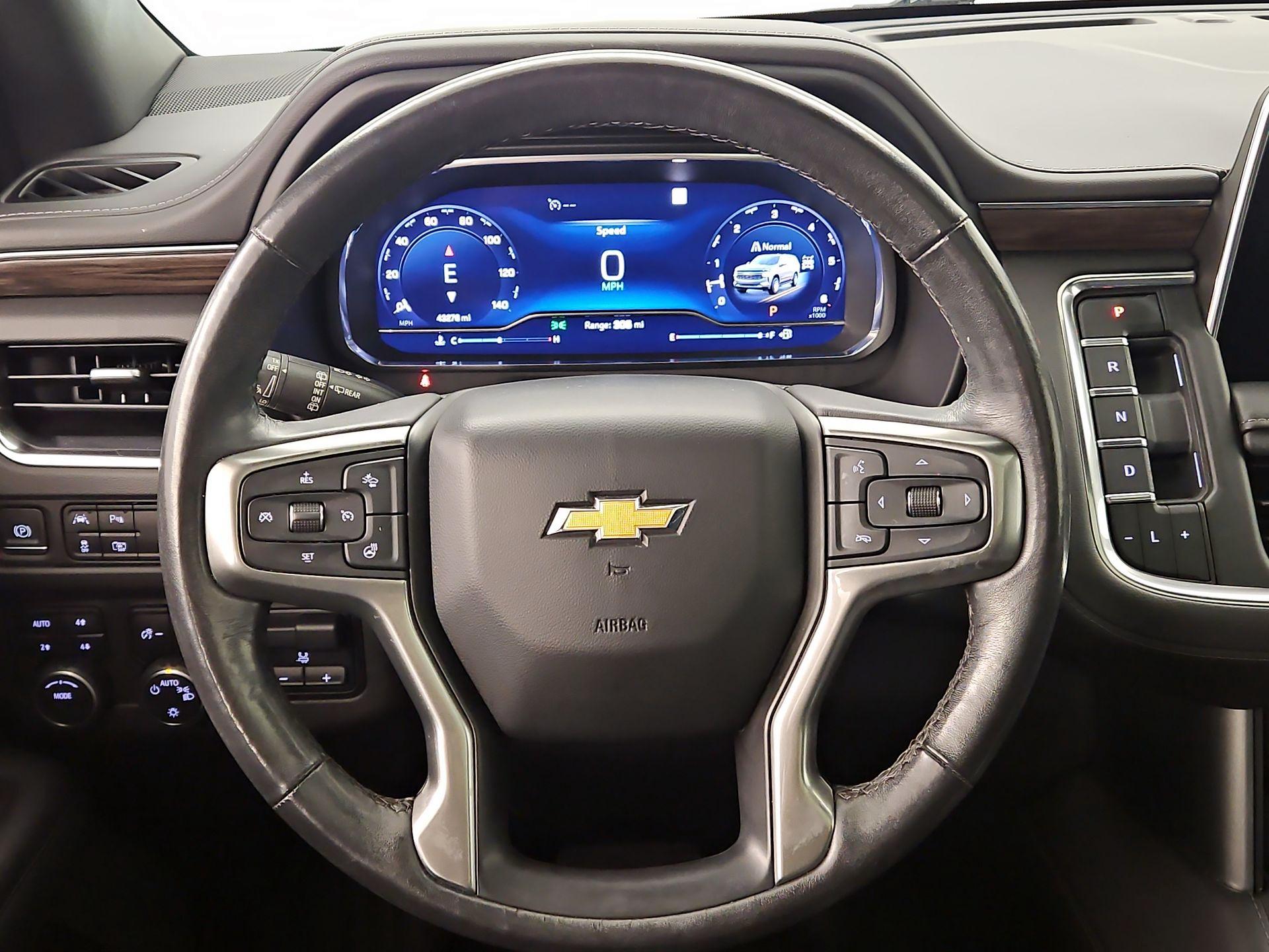 Thumbnail: 2022 Chevrolet Suburban - 10