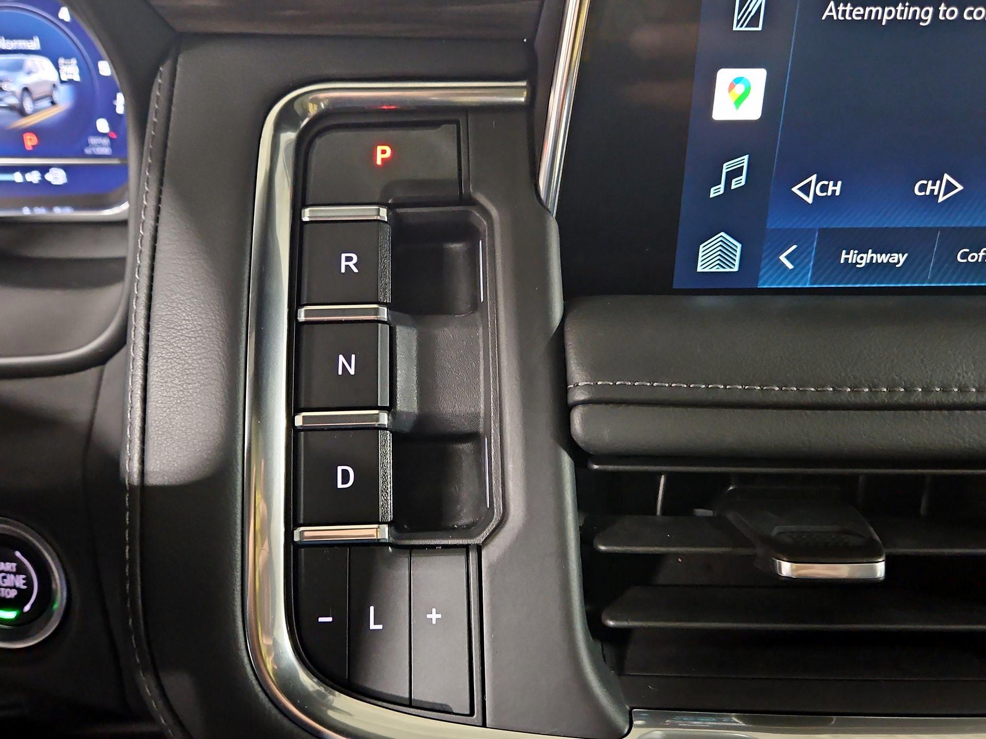 Thumbnail: 2022 Chevrolet Suburban - 17