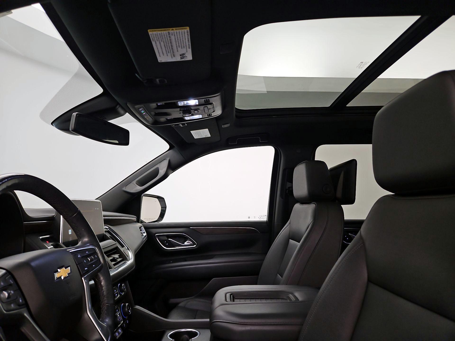 Thumbnail: 2022 Chevrolet Suburban - 19