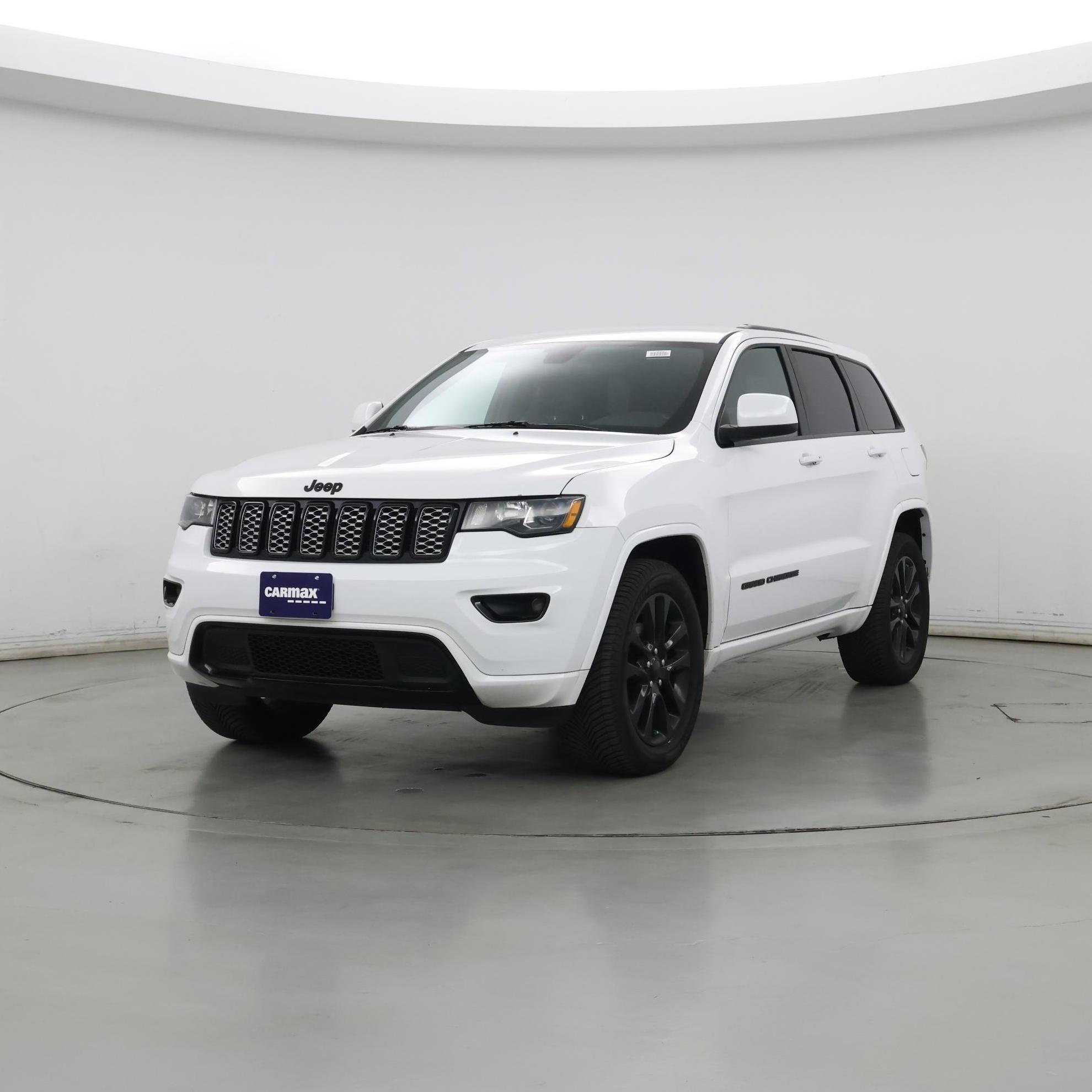 Thumbnail: 2018 Jeep Grand Cherokee - 4