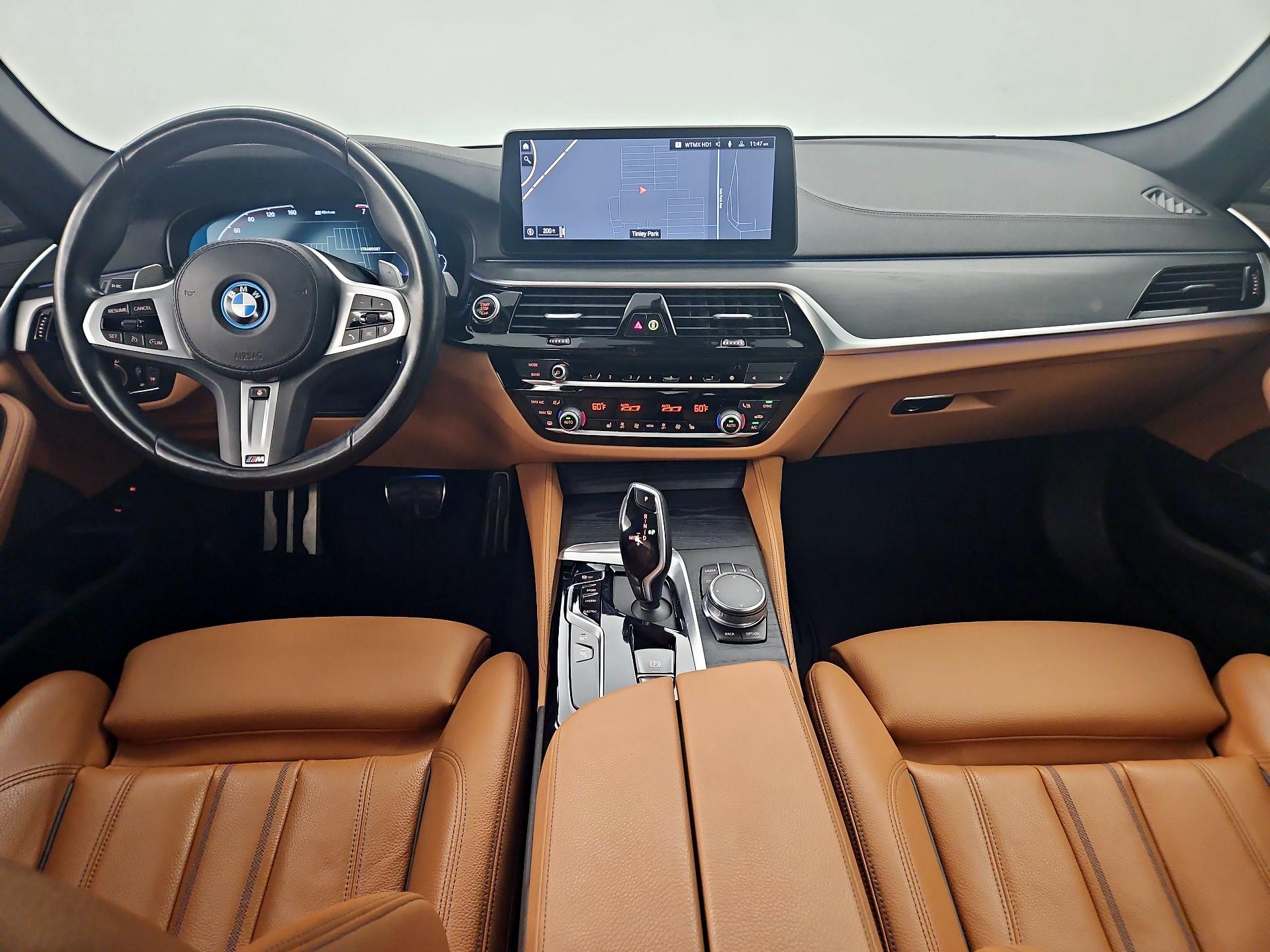 Thumbnail: 2023 BMW 5 Series - 9