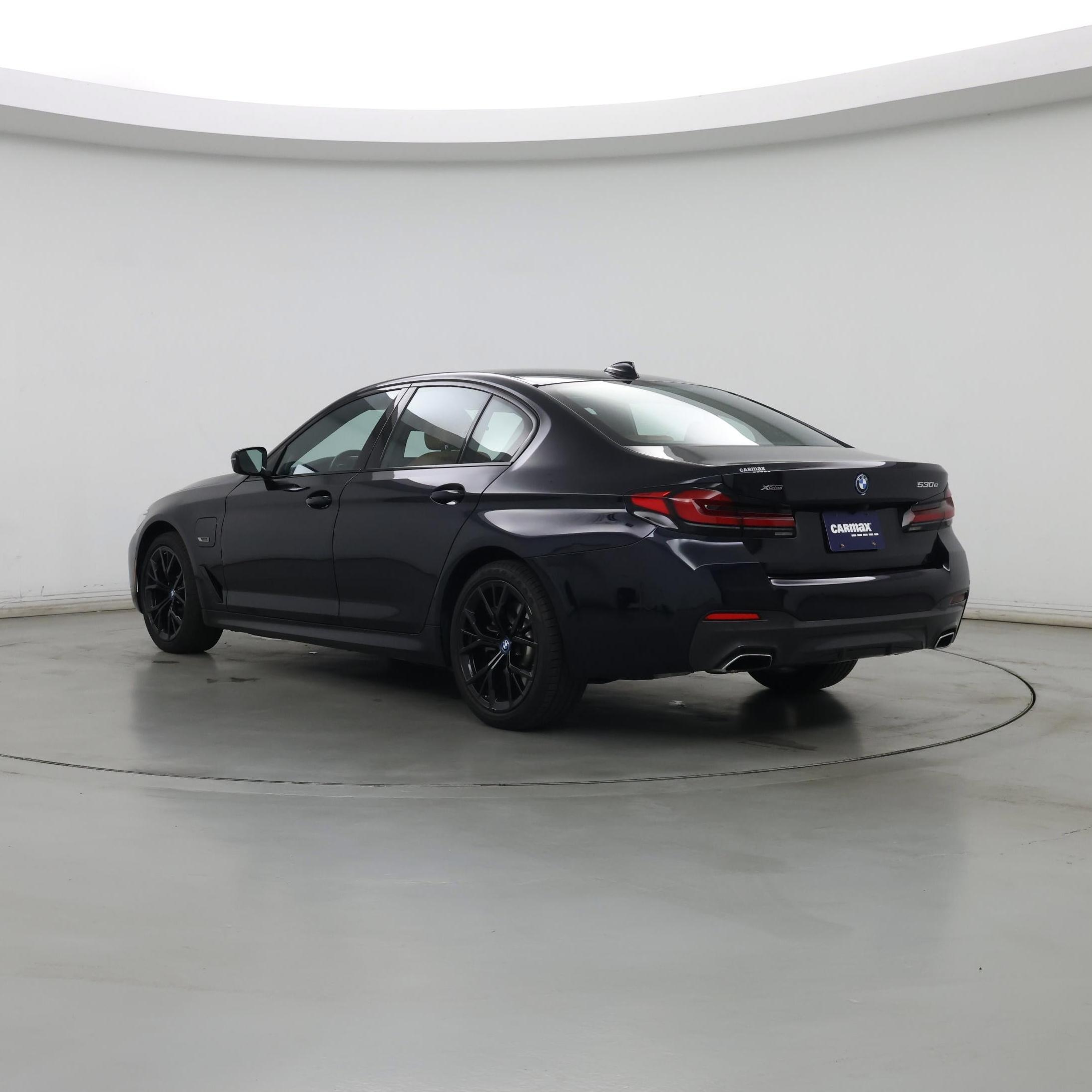 Thumbnail: 2023 BMW 5 Series - 2