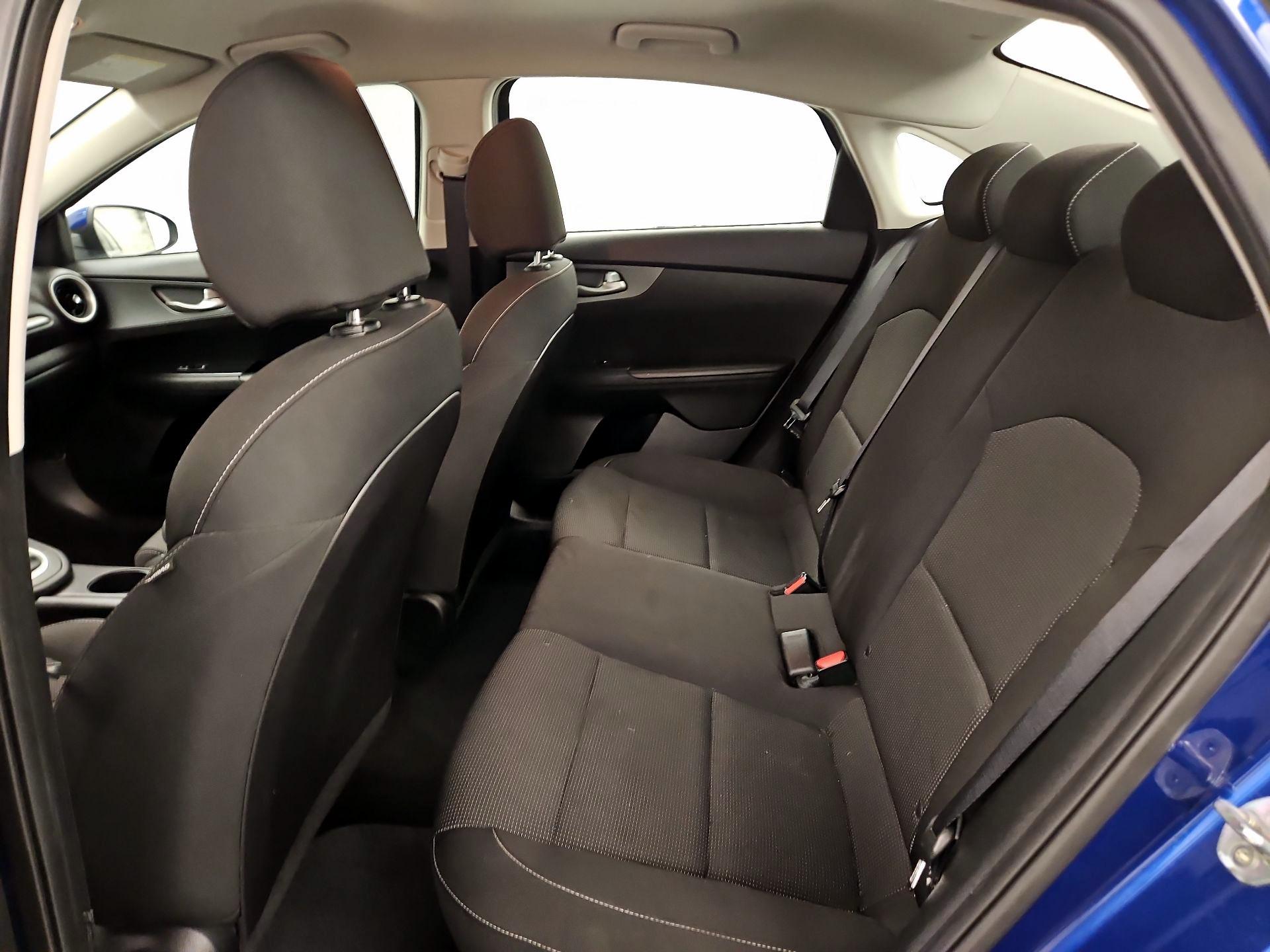 Thumbnail: 2020 Kia Forte - 19