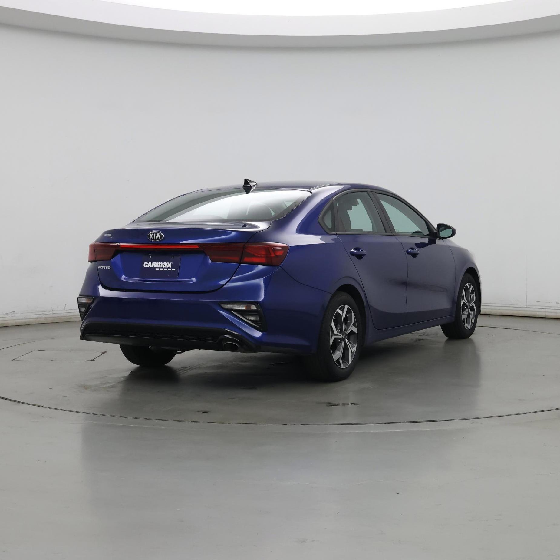 Thumbnail: 2020 Kia Forte - 8