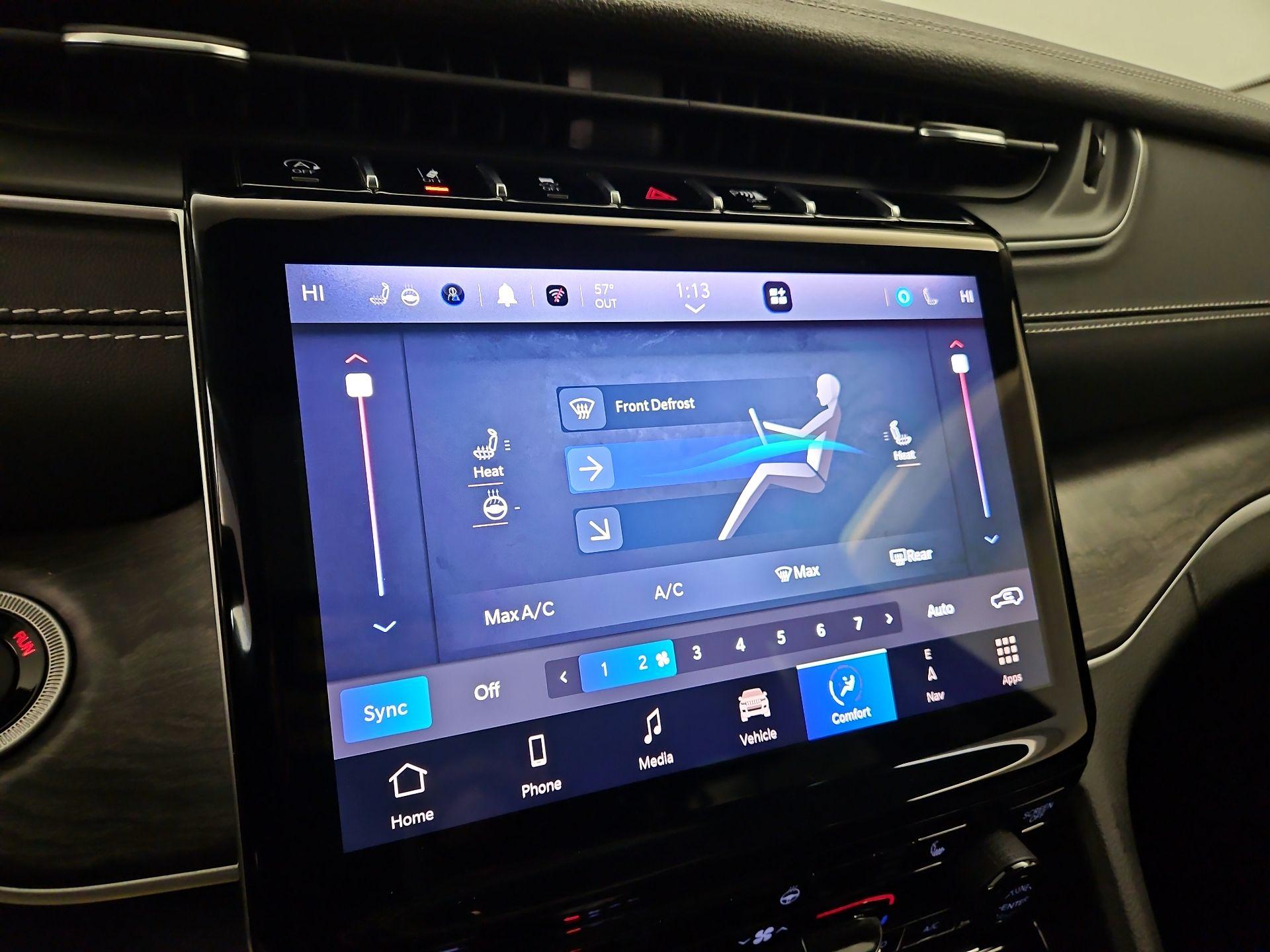 Thumbnail: 2022 Jeep Grand Cherokee - 17