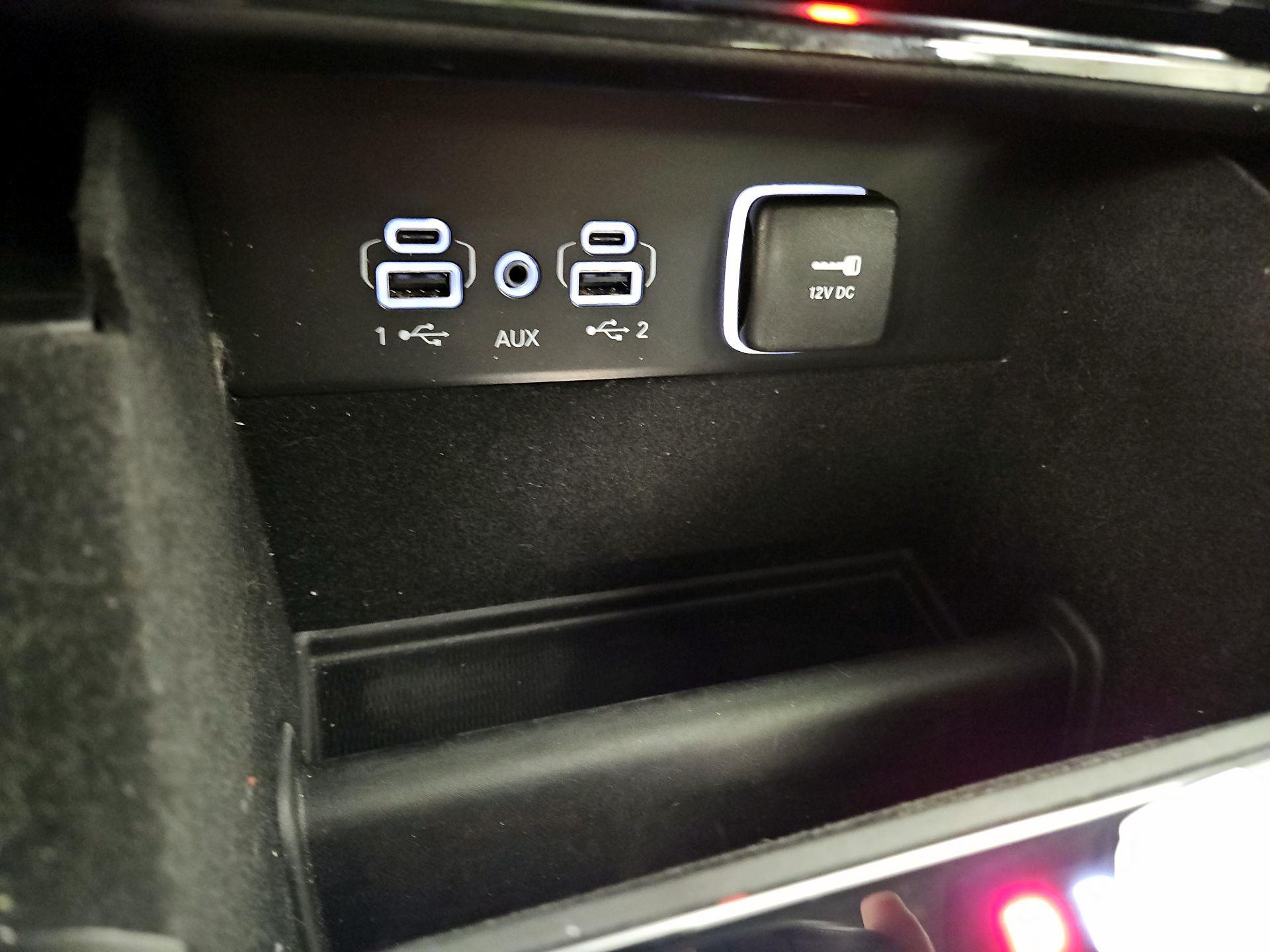 Thumbnail: 2022 Jeep Grand Cherokee - 19