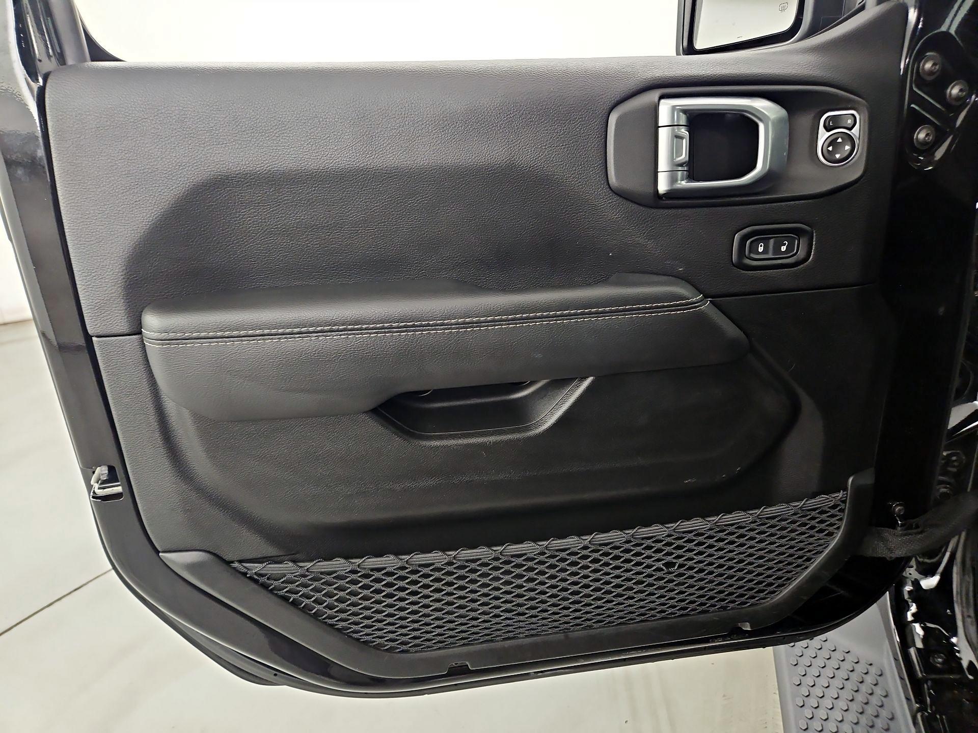 Thumbnail: 2023 Jeep Wrangler - 12