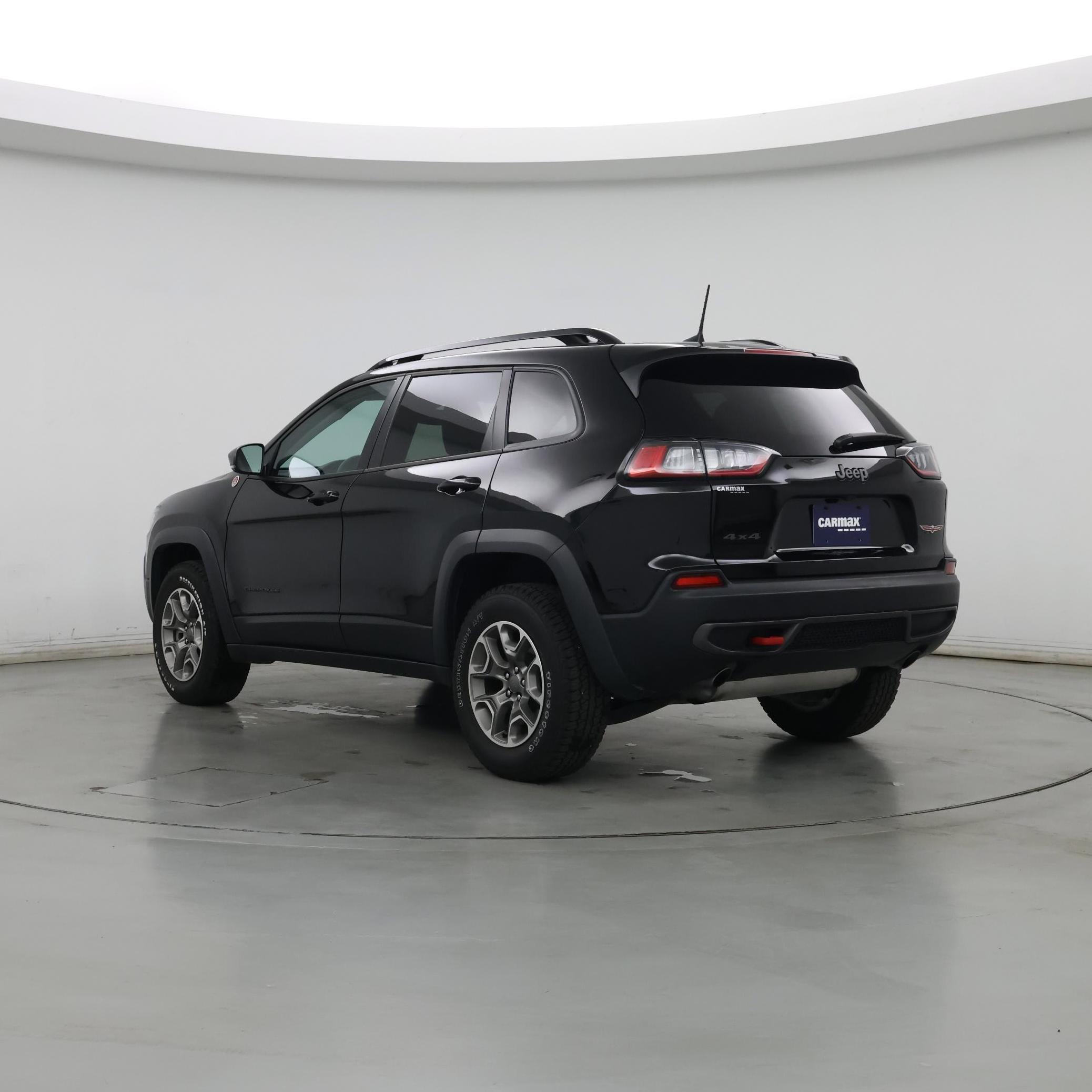 Thumbnail: 2022 Jeep Cherokee - 2