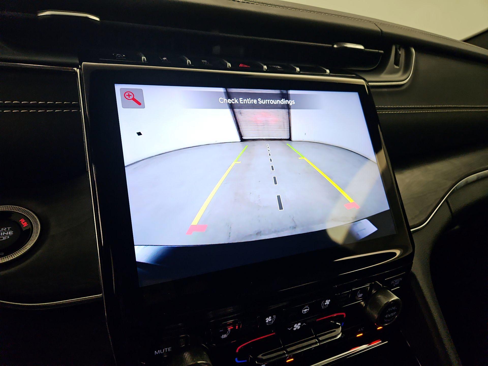 Thumbnail: 2021 Jeep Grand Cherokee L - 15