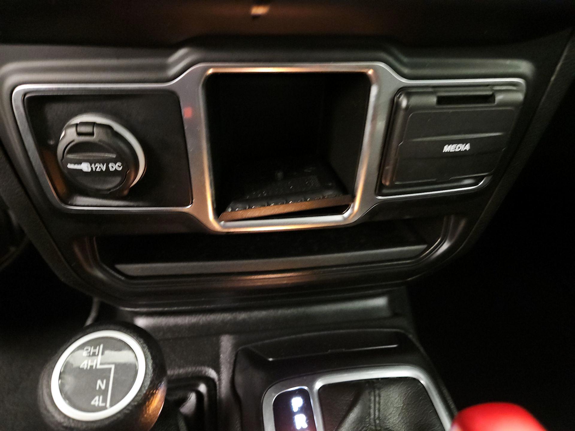 Thumbnail: 2023 Jeep Wrangler - 18